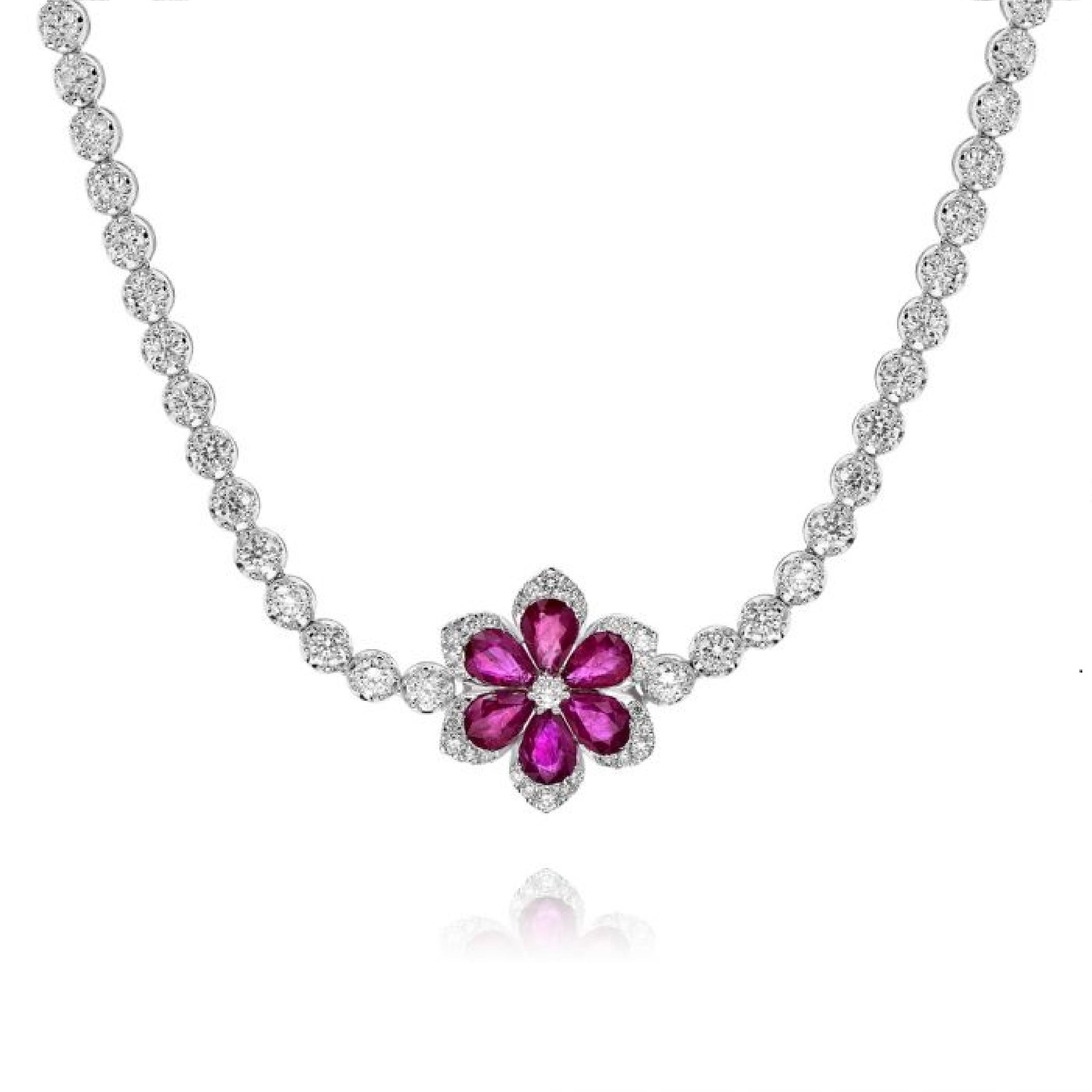 Long Ruby and Diamond Necklace In New Condition For Sale In New York, NY