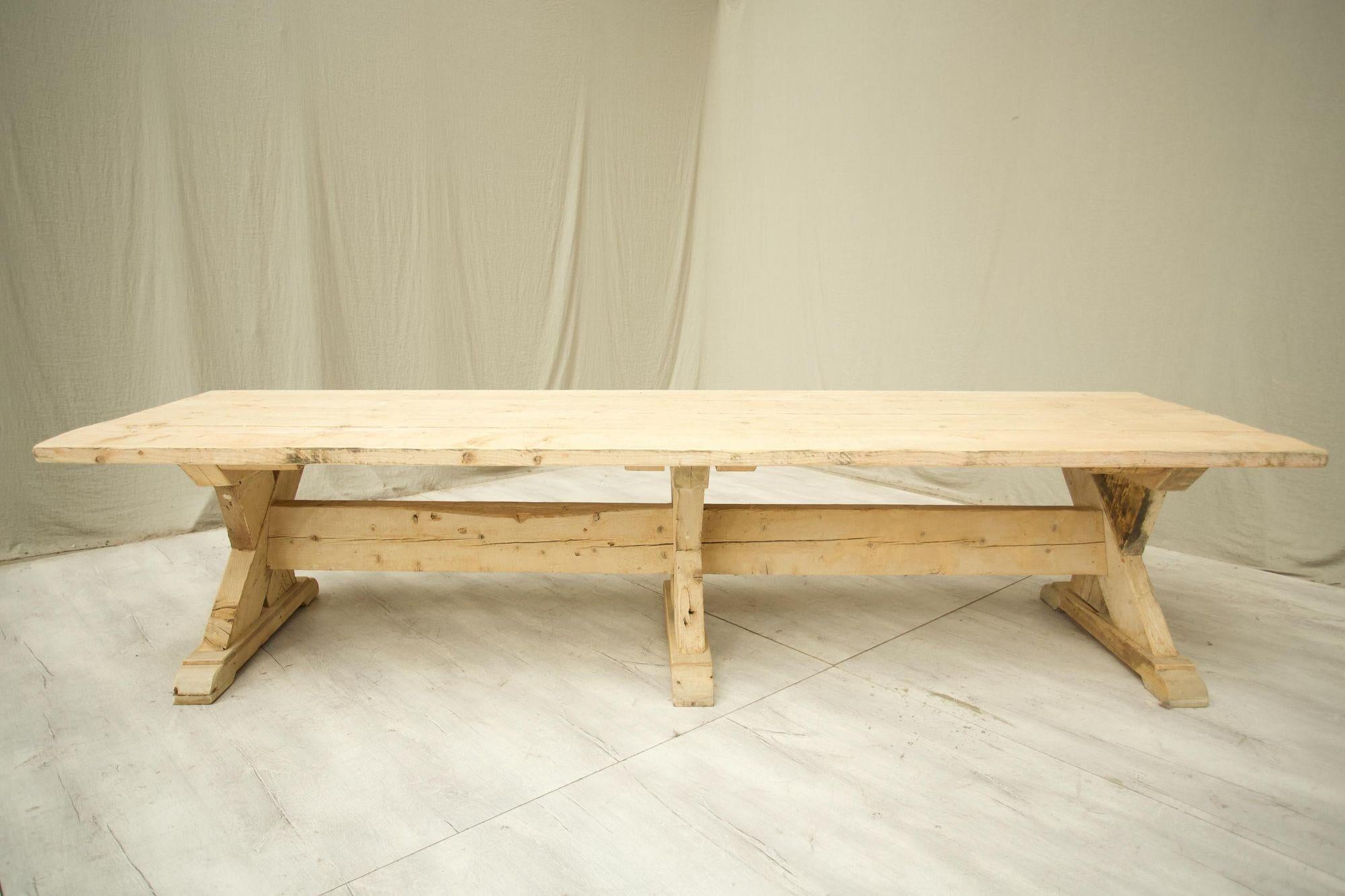 Long Rustic 'X' Frame pine dining table In Excellent Condition For Sale In Malton, GB