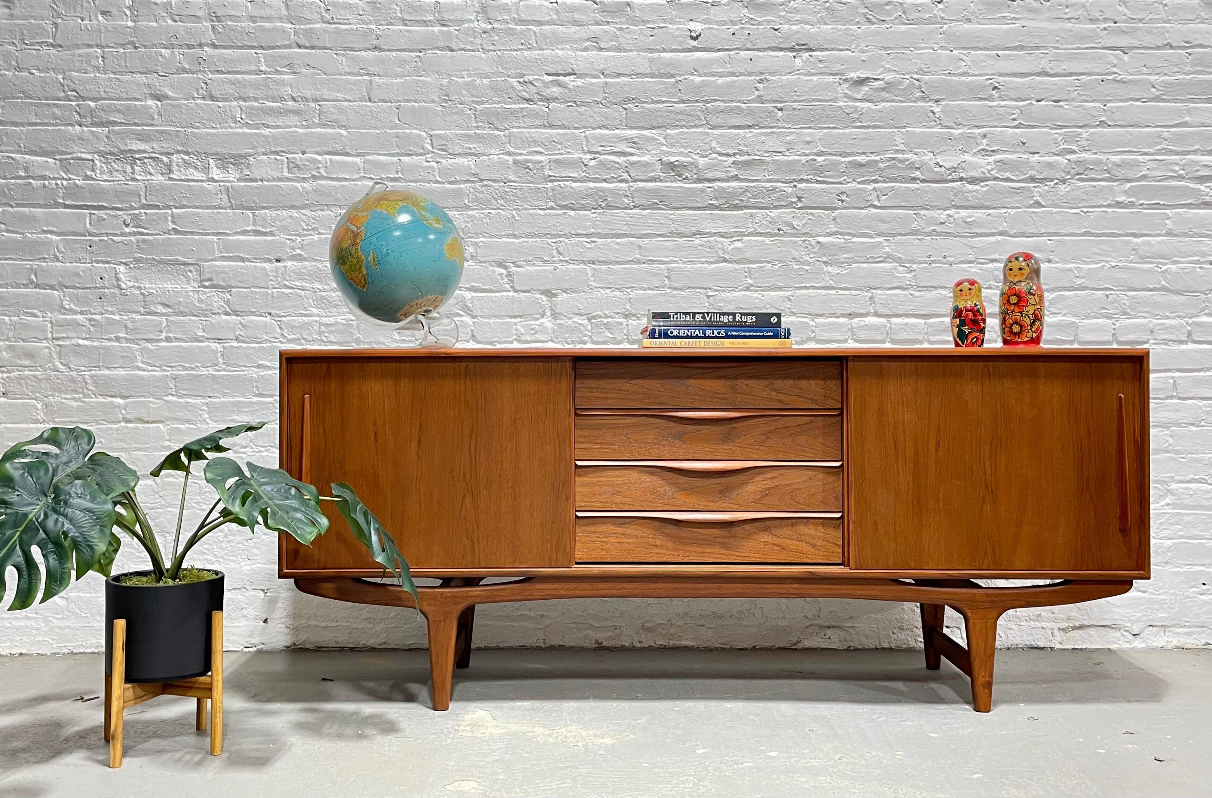 Long SCULPTED Mid Century MODERN styled Danish CREDENZA / Sideboard For Sale 4