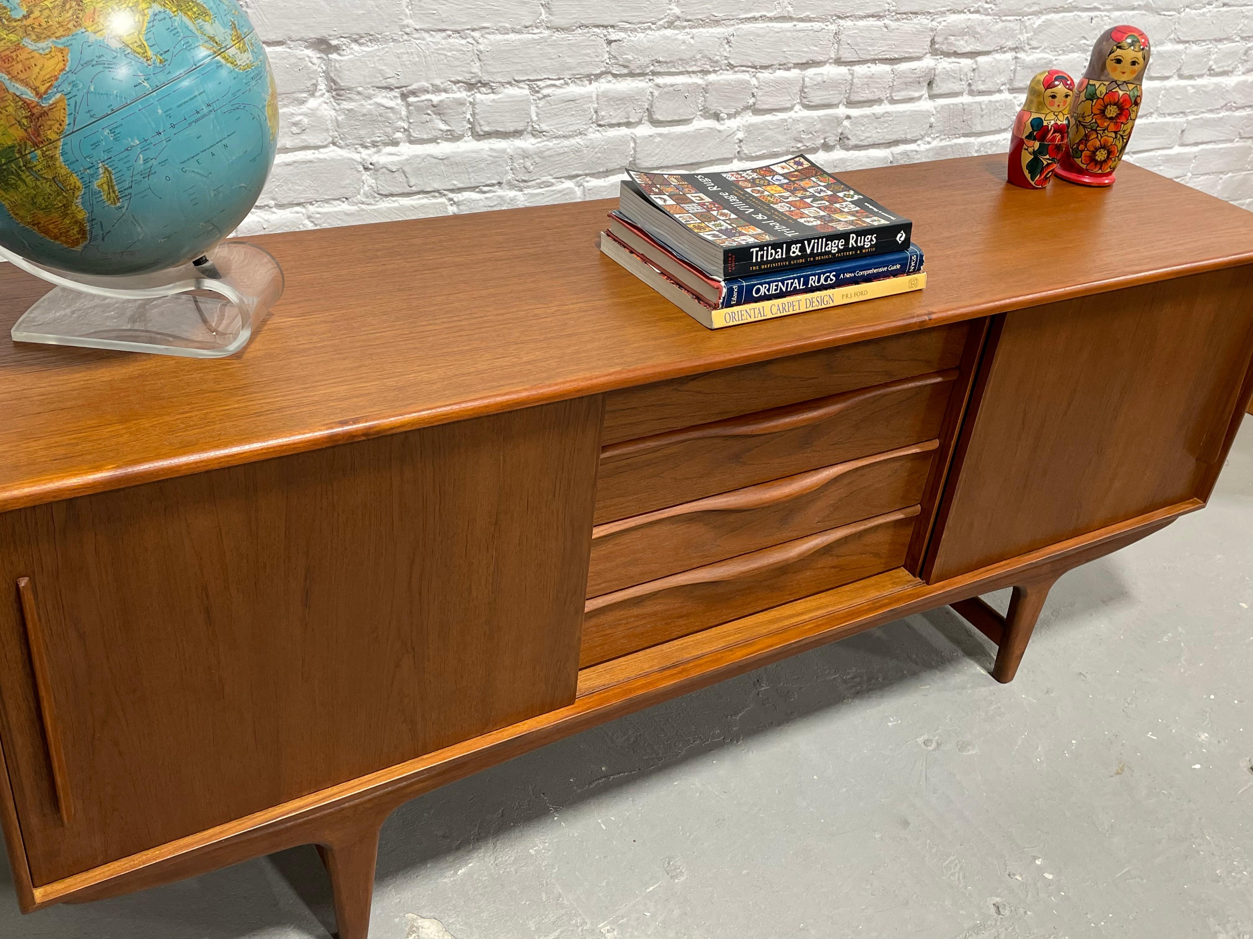 Long SCULPTED Mid Century MODERN styled Danish CREDENZA / Sideboard For Sale 6