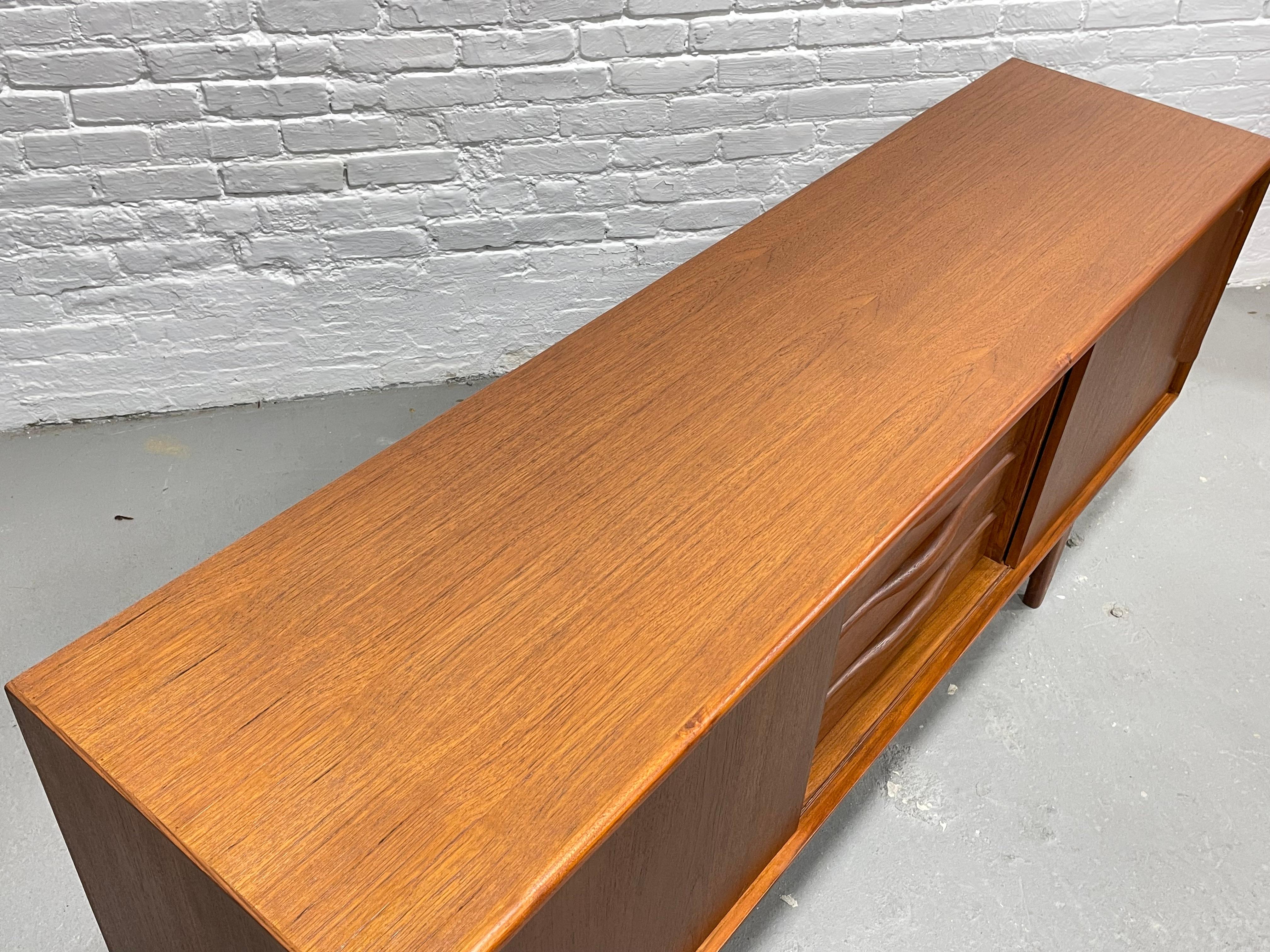 Long Sculpted Mid-Century Modern Styled Danish Teak Credenza For Sale 8