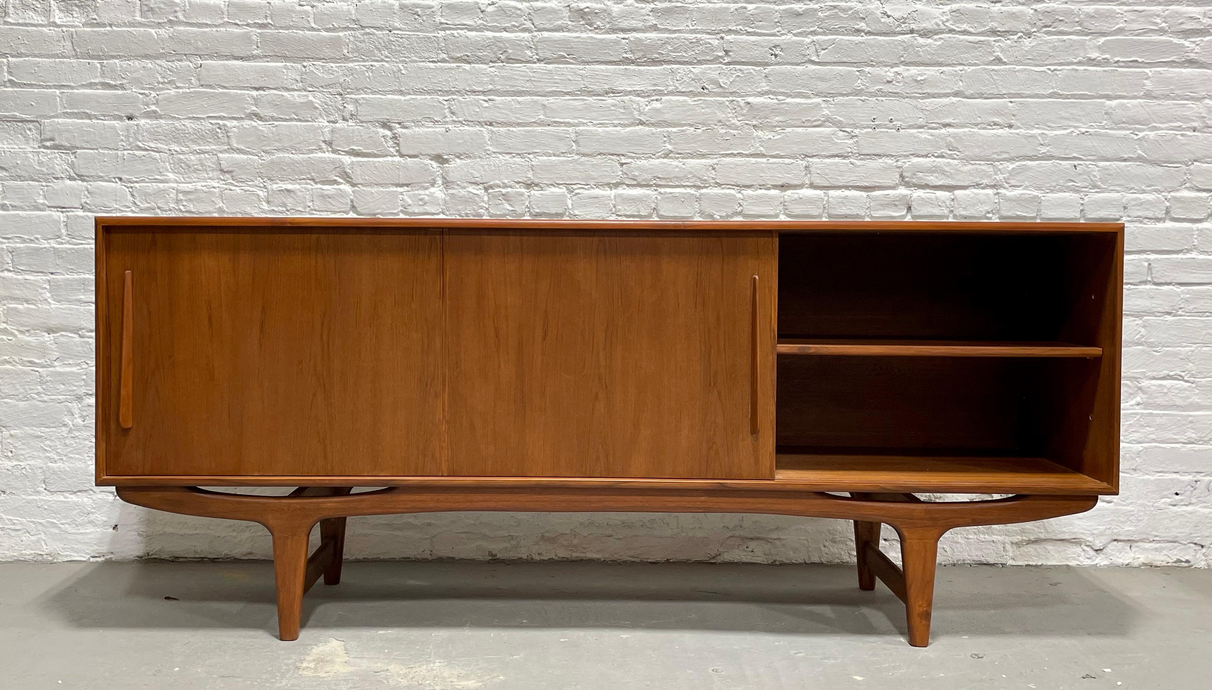 Contemporary Long Sculpted Mid-Century Modern Styled Danish Teak Credenza For Sale