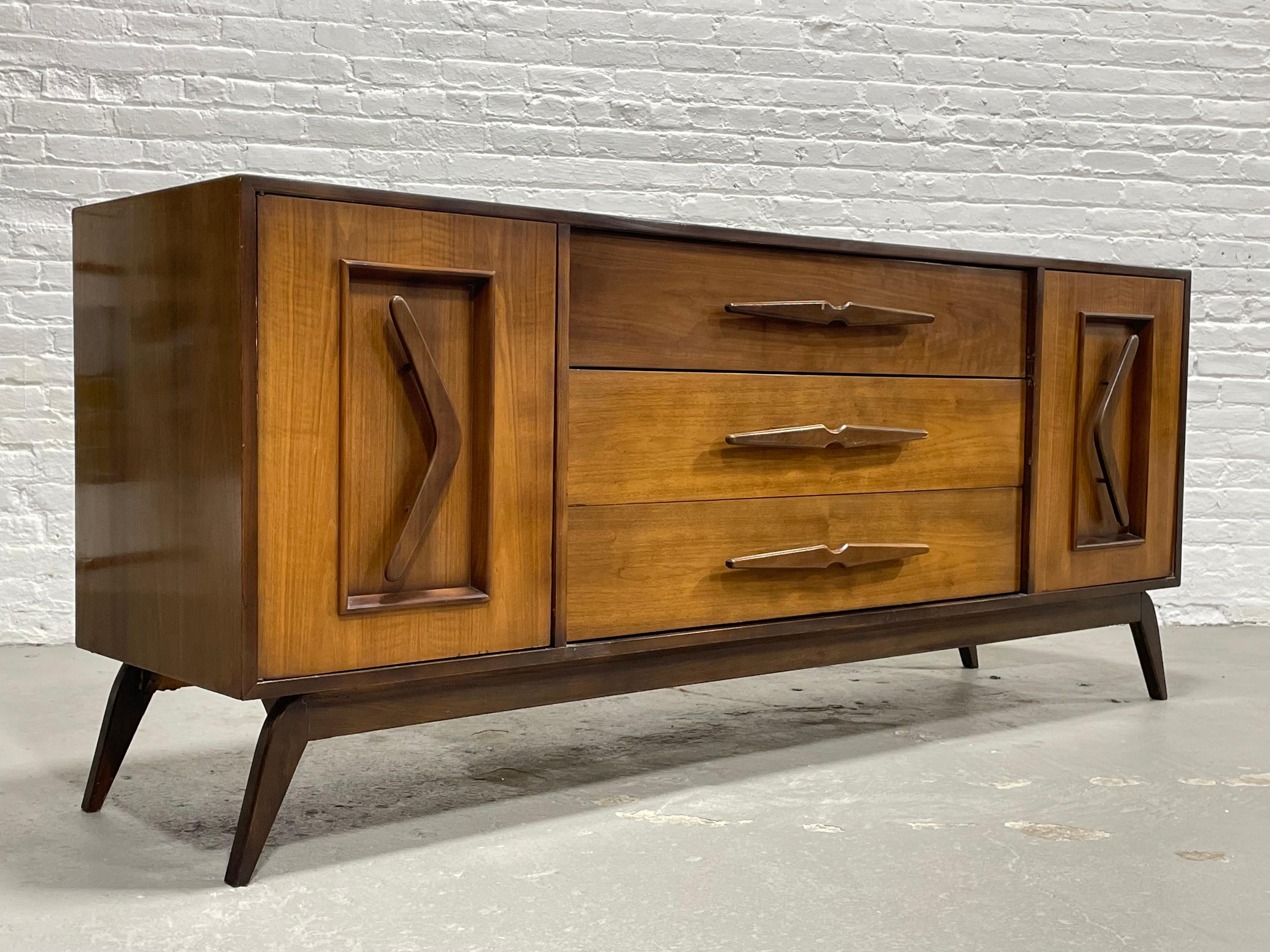 Long + Sexy Mid-Century Modern Sculpted Dresser / Sideboard, circa 1960s For Sale 3