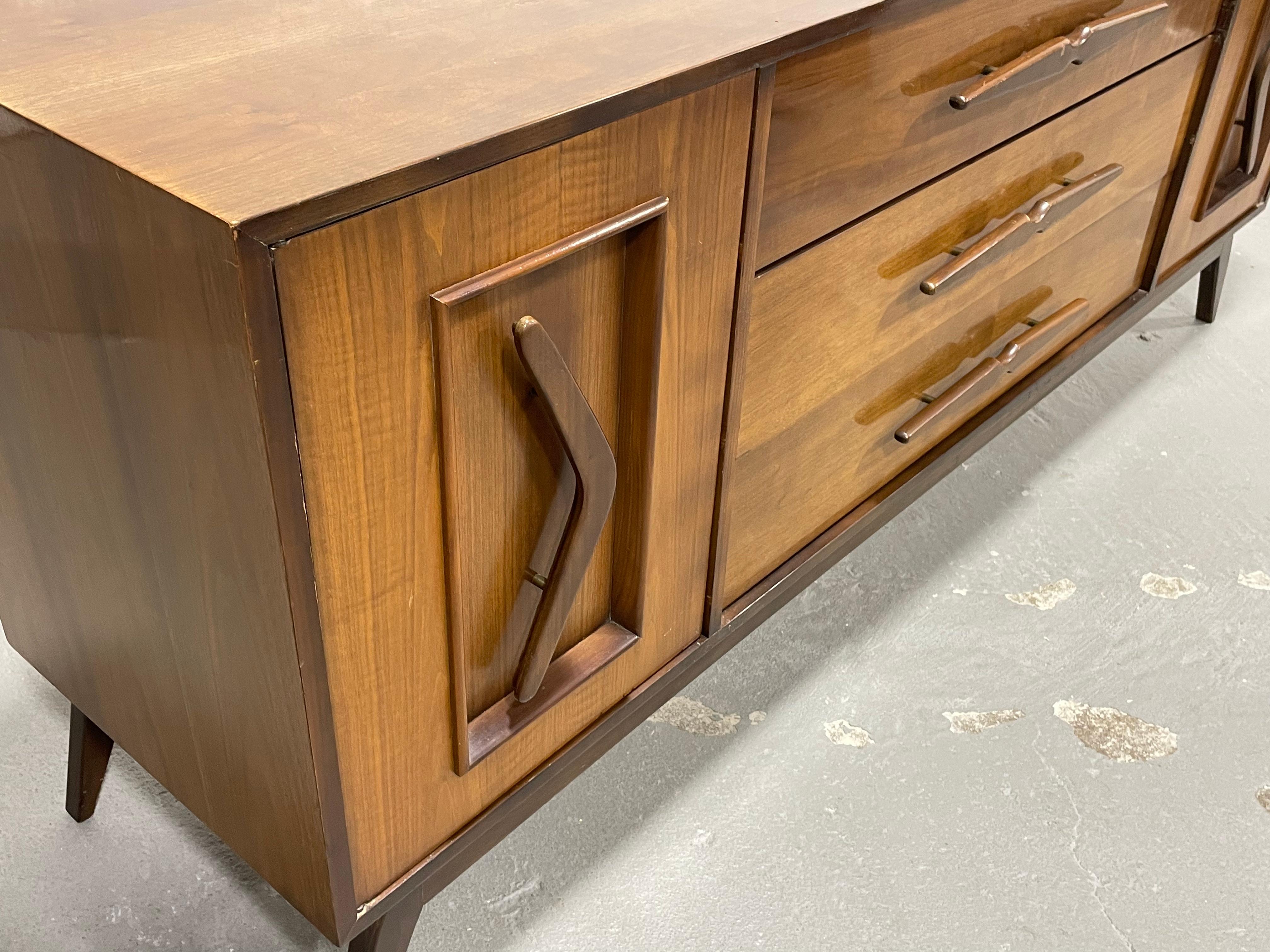 Long + Sexy Mid-Century Modern Sculpted Dresser / Sideboard, circa 1960s For Sale 4