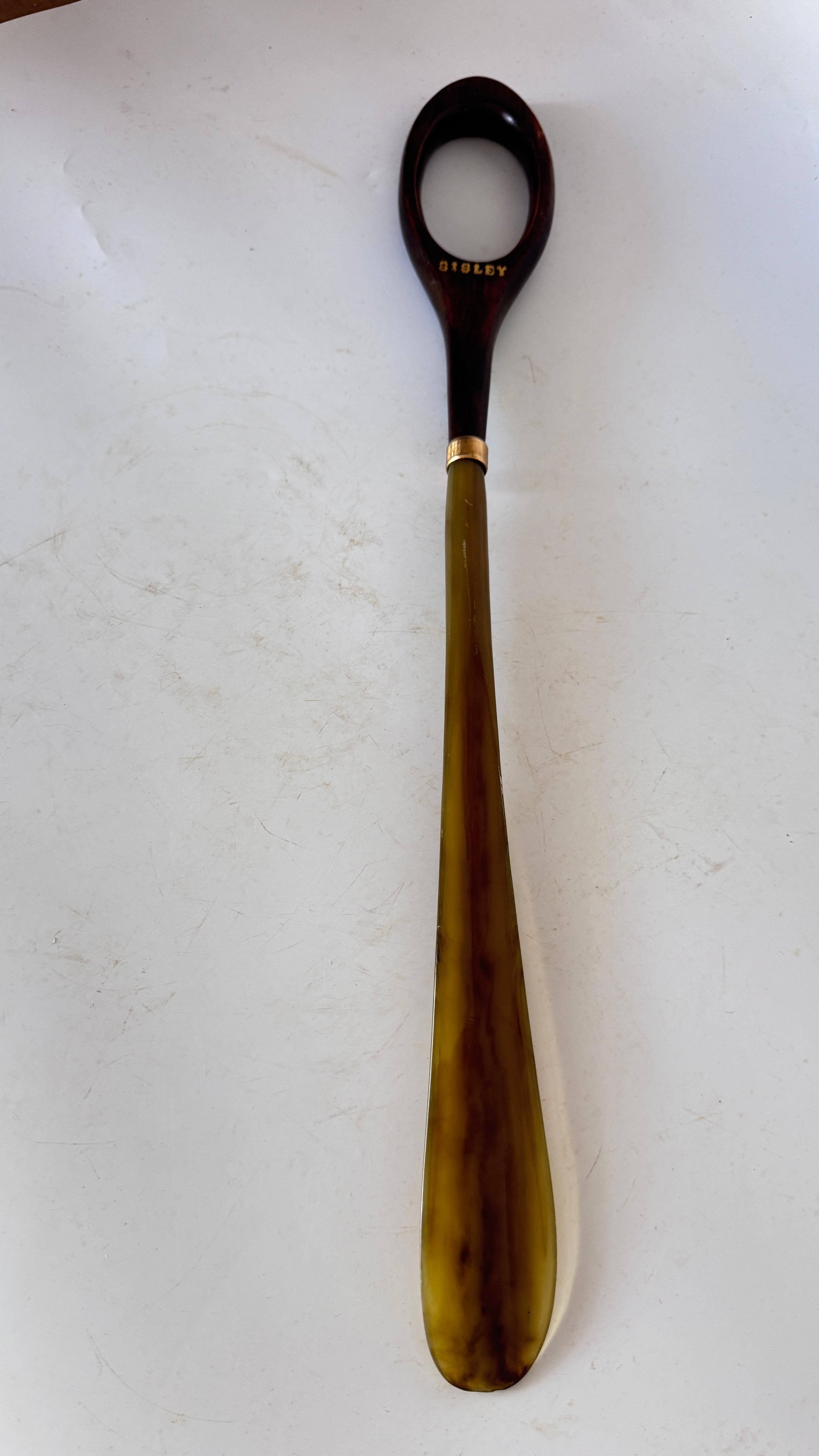 Langer Schuhlöffel aus Holz und Horn - französisches Handwerk - 1970er Jahre im Zustand „Gut“ im Angebot in Auribeau sur Siagne, FR