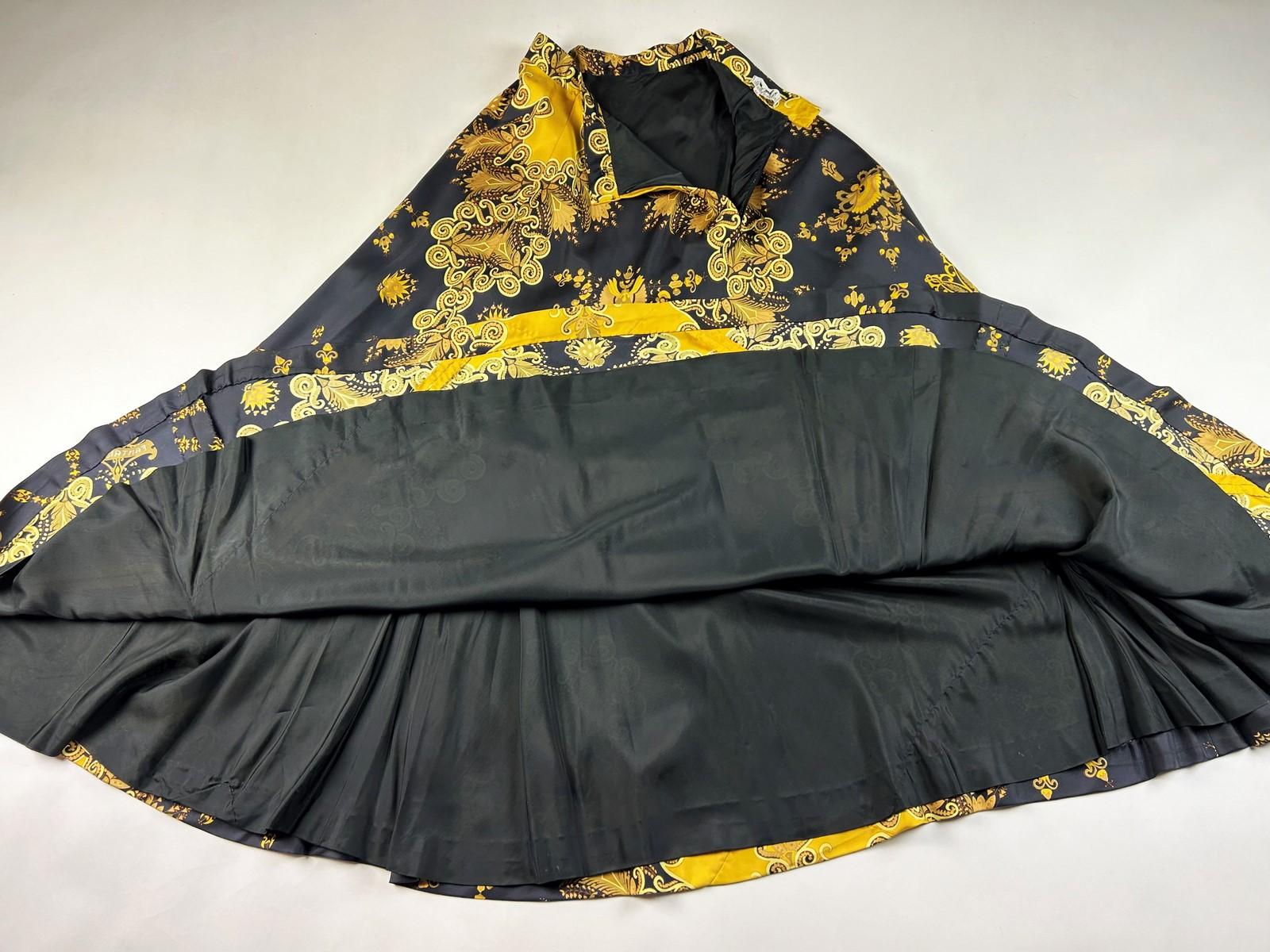 Long silk skirt by Hermès, named fantaisie design by Henri d'Origny Circa 1998 For Sale 9