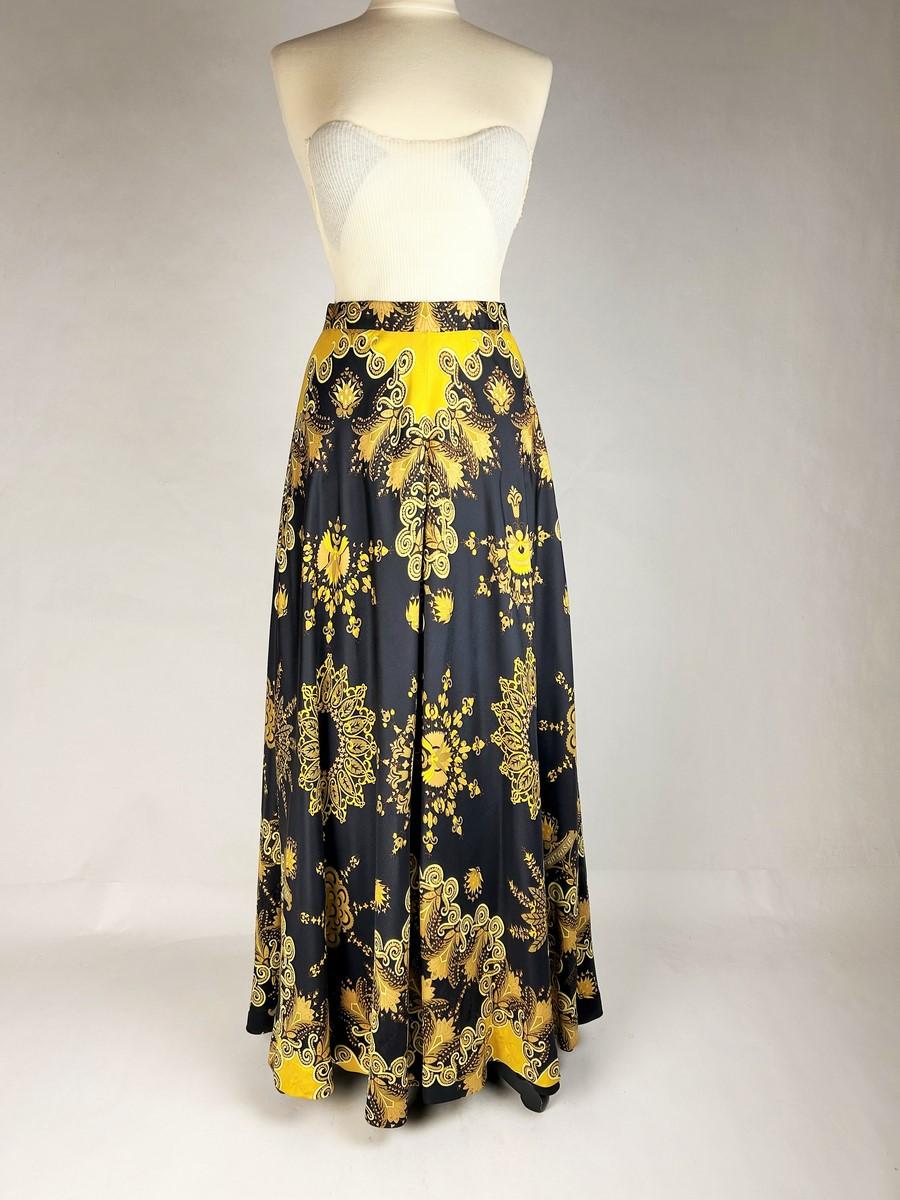 Long silk skirt by Hermès, named fantaisie design by Henri d'Origny Circa 1998 For Sale 2