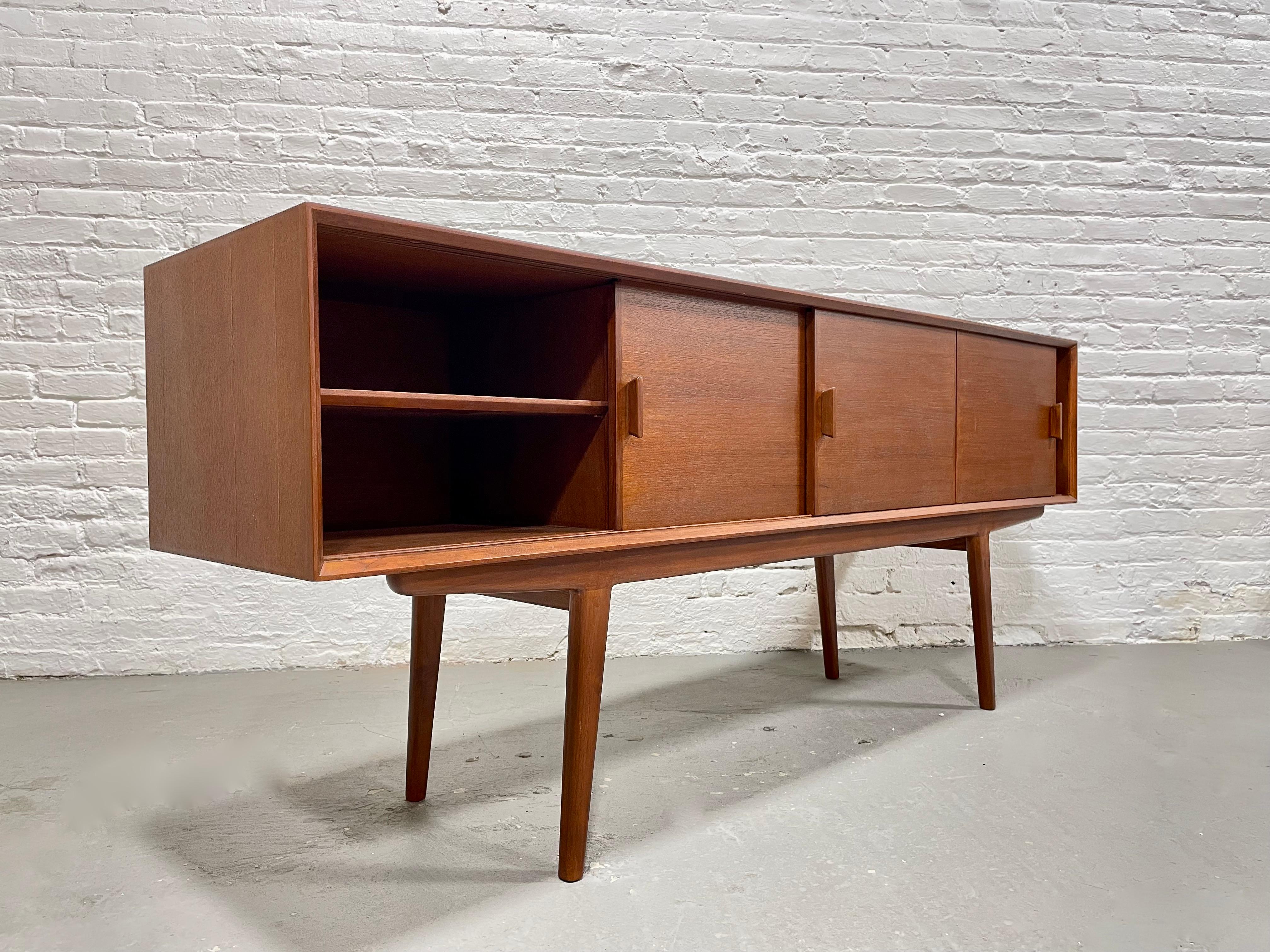 LONG + Sleek Handmade Mid Century MODERN styled CREDENZA media stand For Sale 5