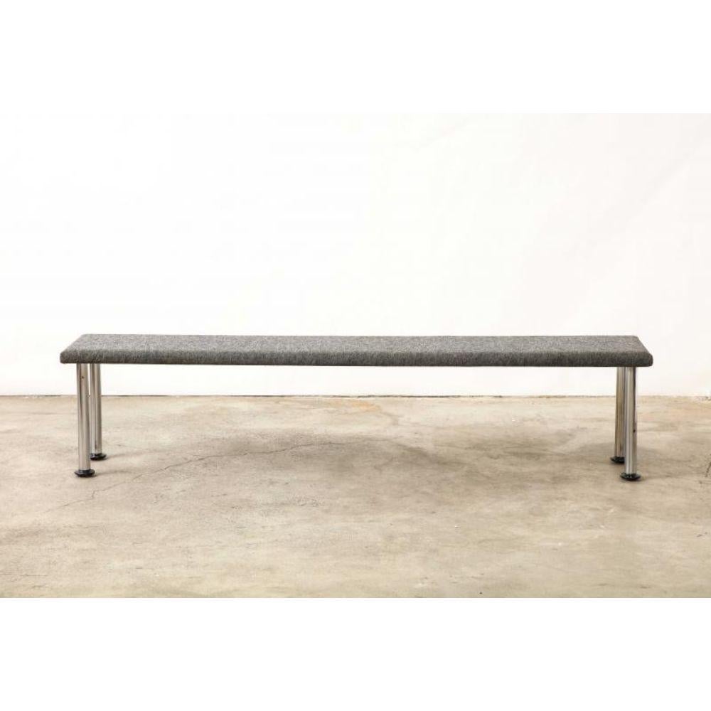 Long Steel and Felt Bench by Roberto Gabetti & Aimaro Isola, 1969 In Excellent Condition For Sale In New York City, NY