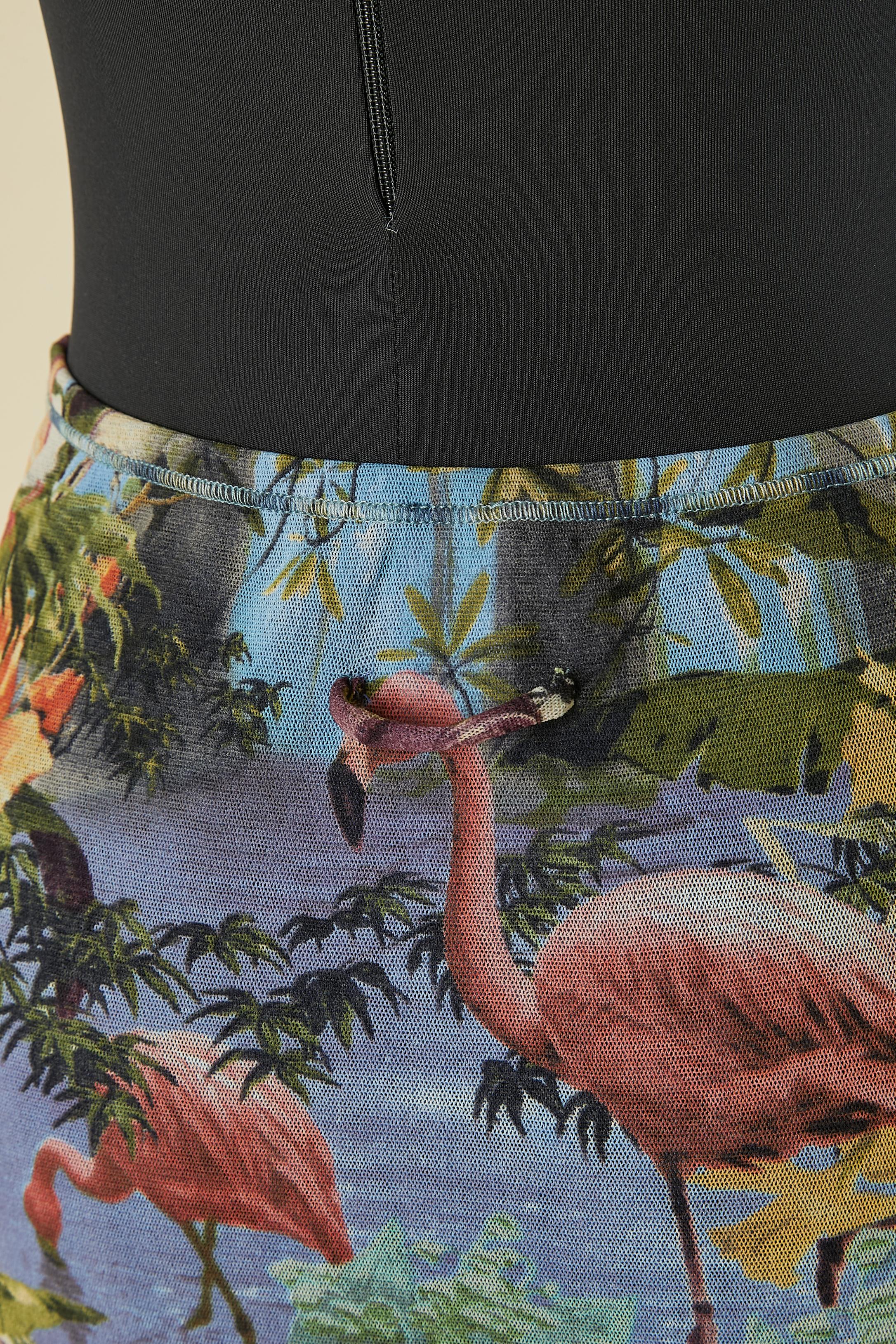 Longue jupe en tulle extensible à imprimé flamant rose JEAN-PAUL GAULTIER Soleil en vente 2
