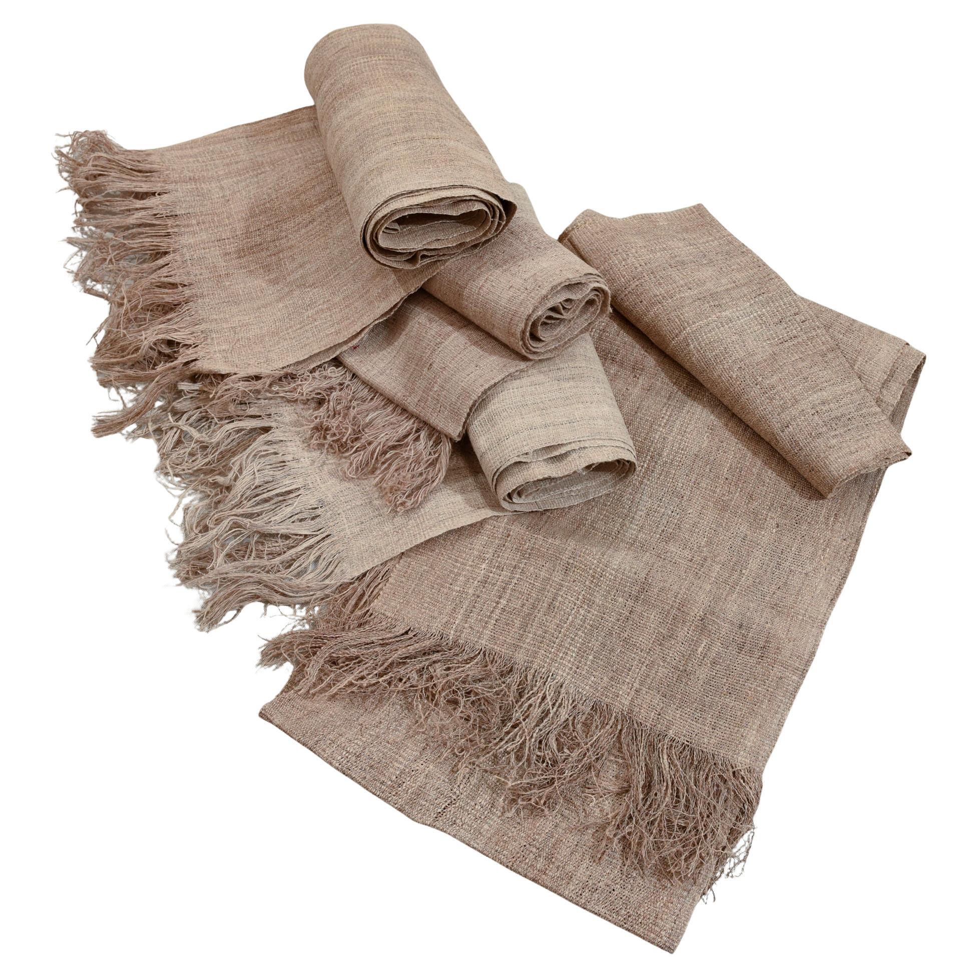 Lunghe strisce di Hempe come tende