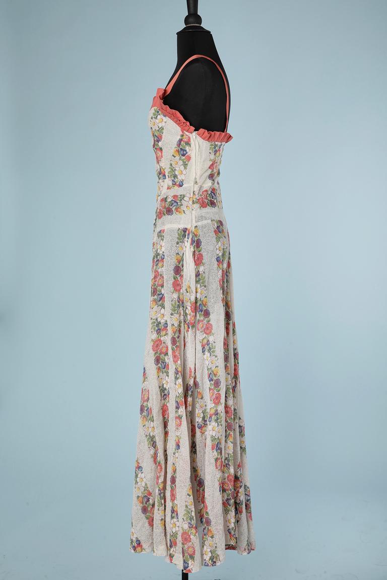 Long summer cocktail dress with flowers print and  ruffles Circa 1930/1940 In Good Condition For Sale In Saint-Ouen-Sur-Seine, FR