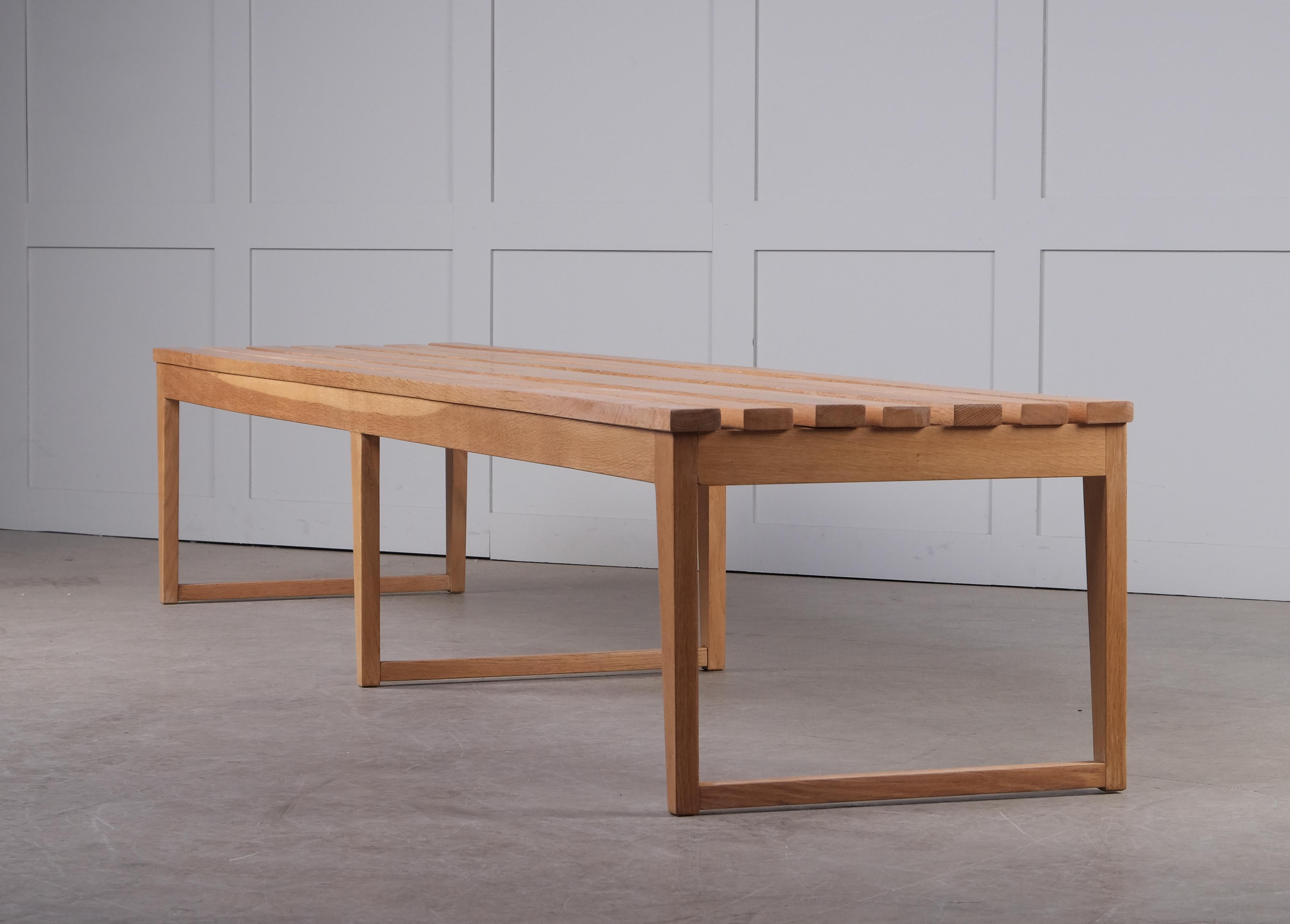 Scandinavian Modern Long Swedish Bench / Side Table in Solid Oak, 1960s For Sale