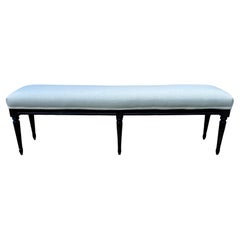 Banco tapizado largo pintado negro by Chelsea Textile