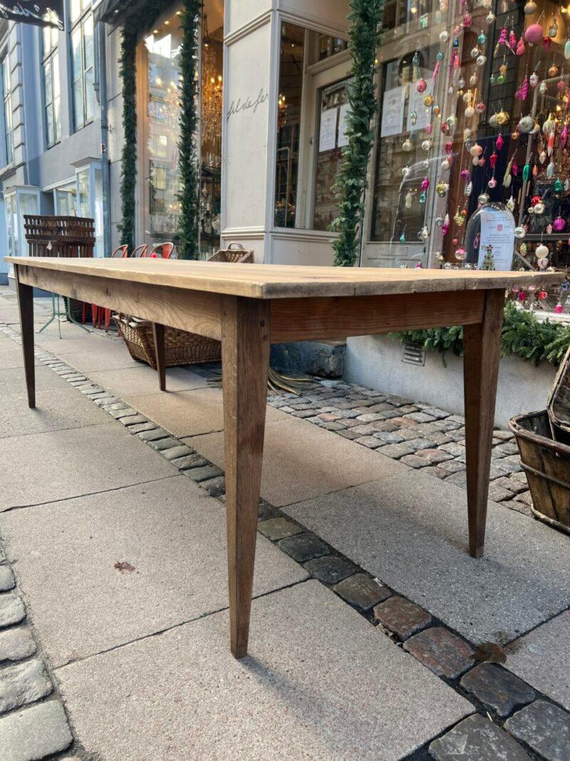 Fin du XIXe siècle Table longue, Sud de la France circa 1890-1900 en vente