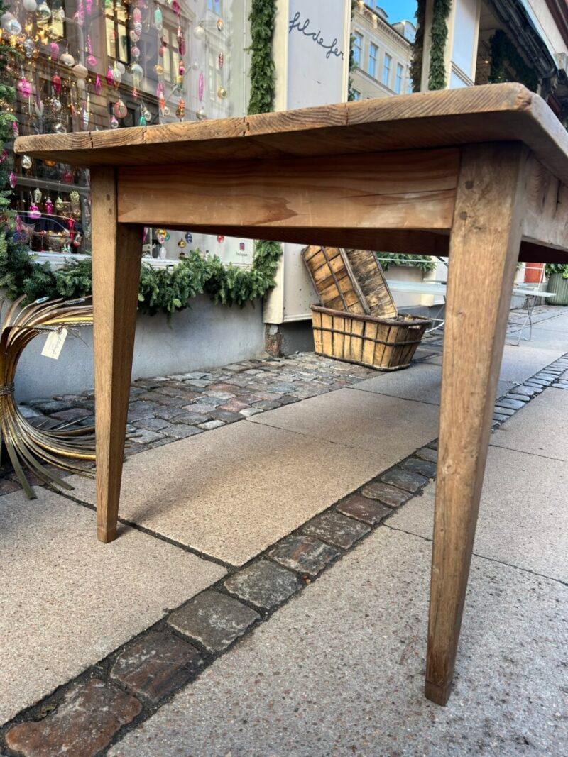Bois Table longue, Sud de la France circa 1890-1900 en vente