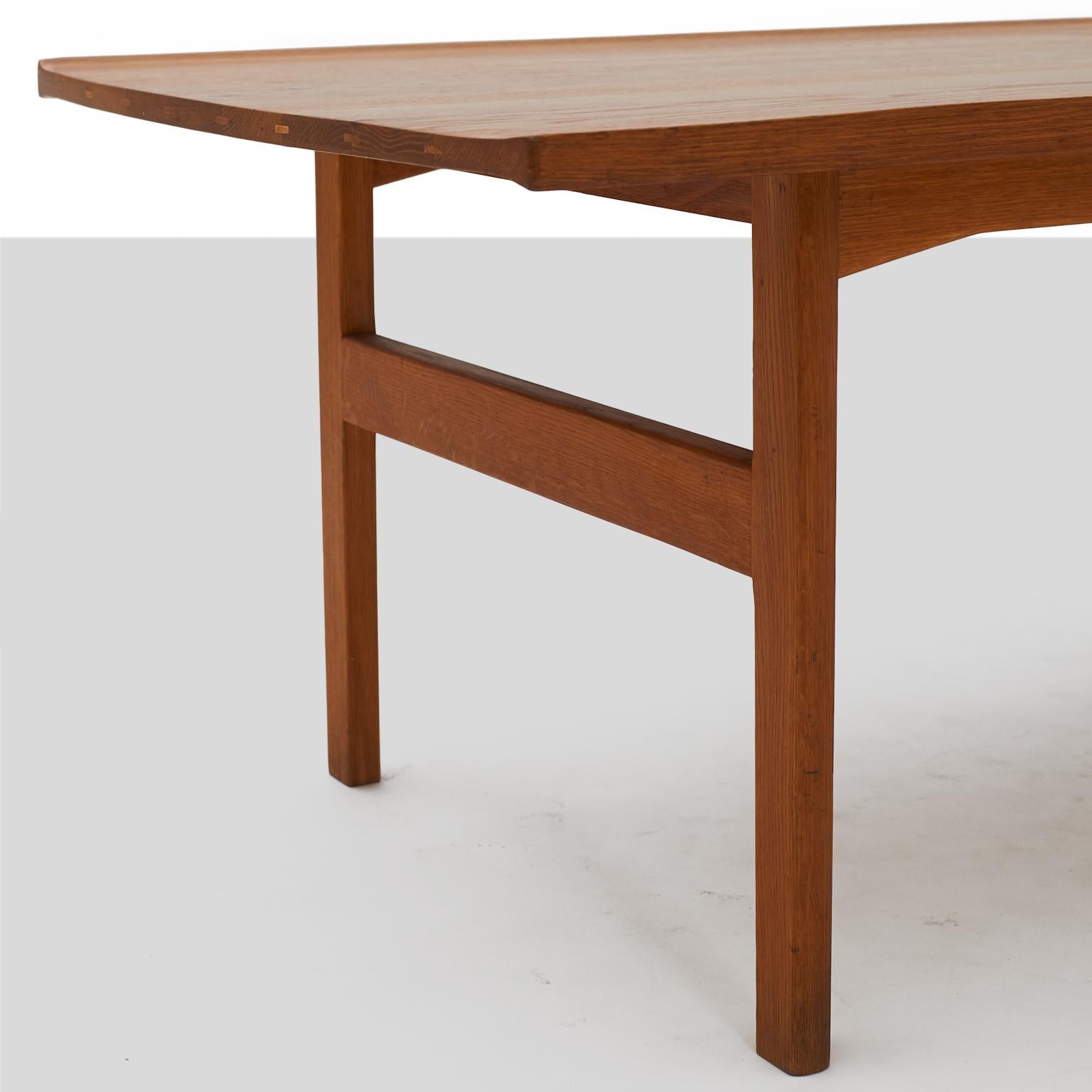 20th Century Long Teak Coffee Table by Tove & Edvard Kindt-Larsen For Sale