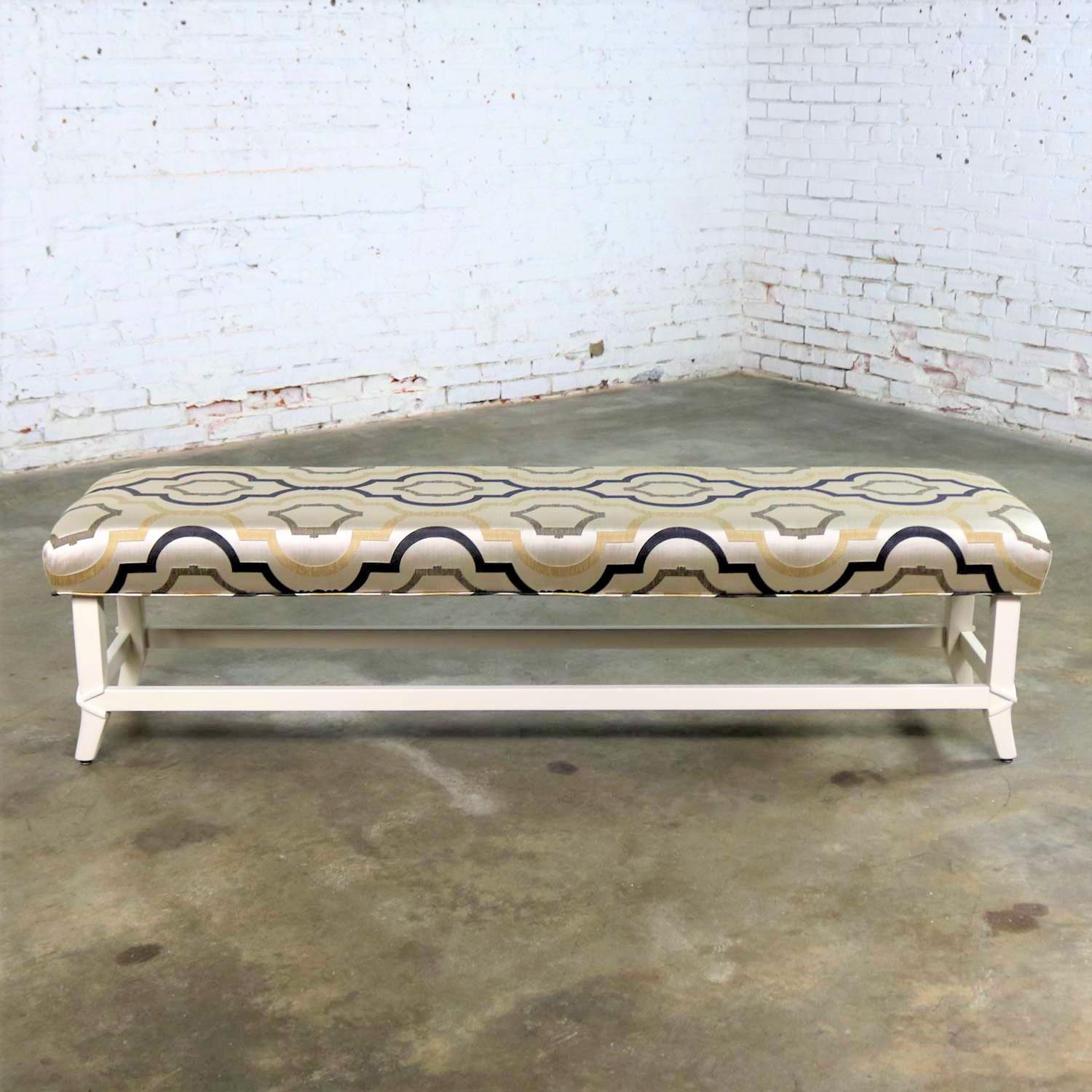 long upholstered seat 4