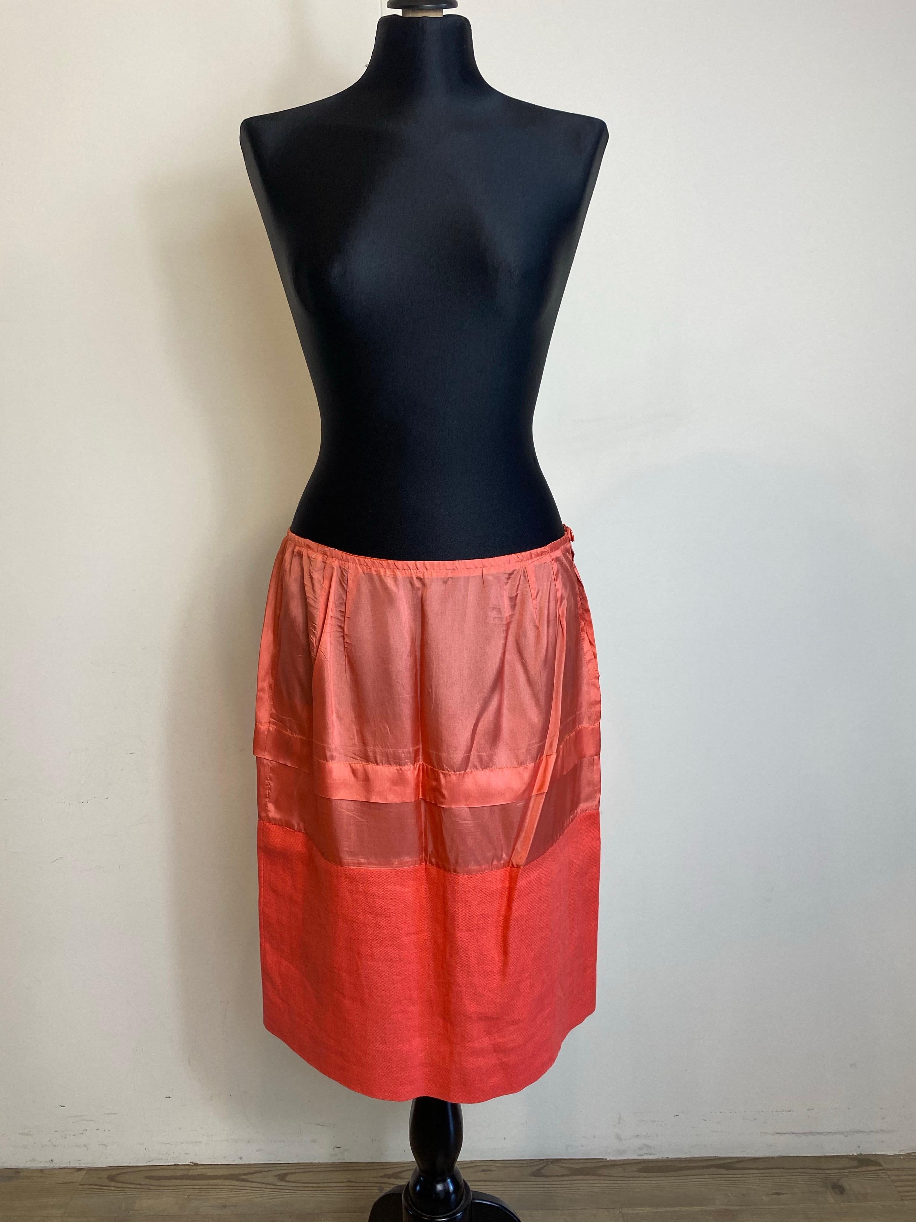 Long vest and Valentino skirt. en venta 5