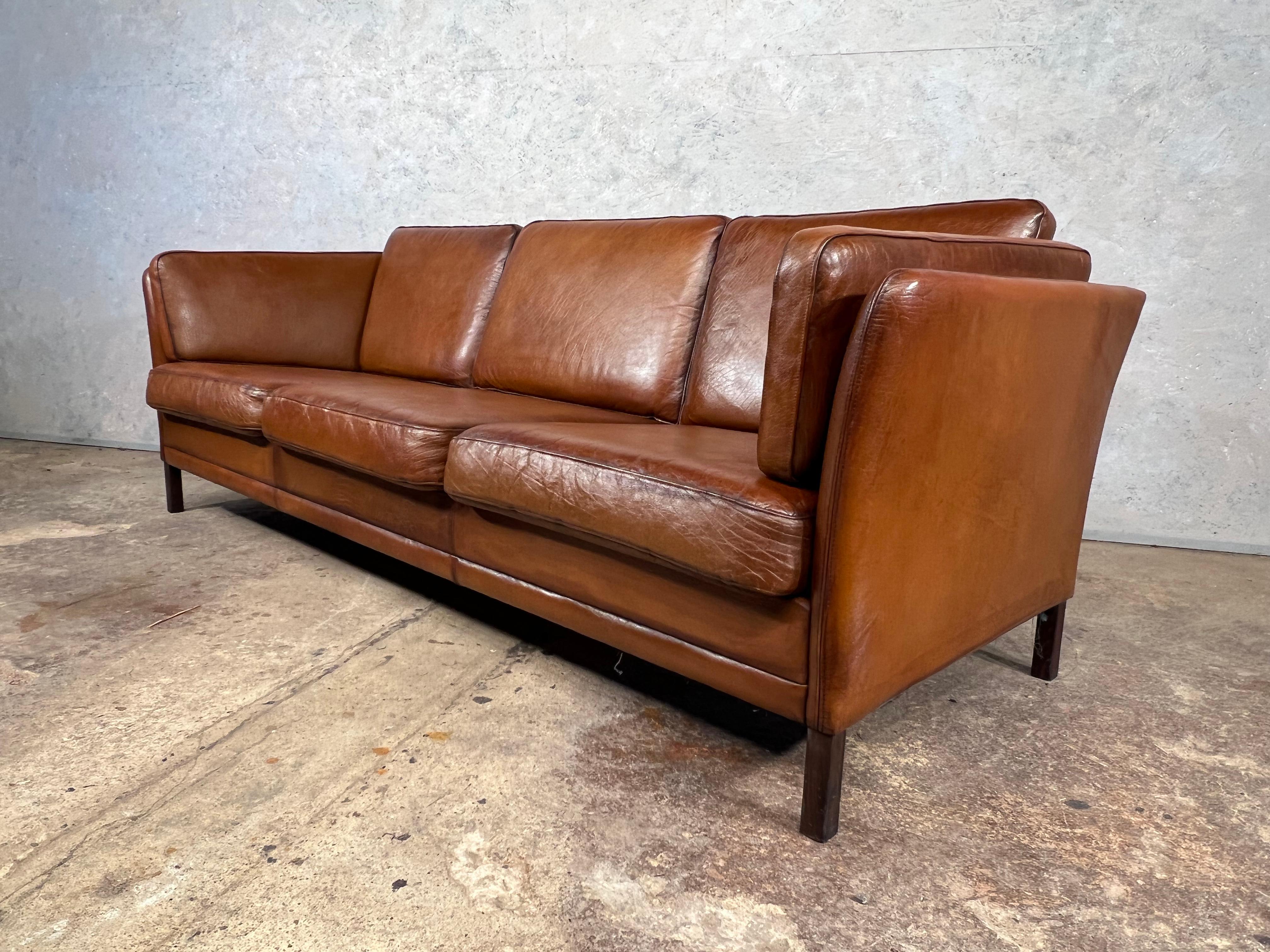 Long Vintage Hans Mogensen 70s Patinated Tan Three Seater Leather Sofa #564 In Good Condition In Lewes, GB