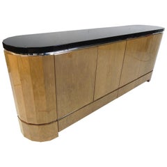 Langes Vintage-Sideboard mit fertiger Rückseite