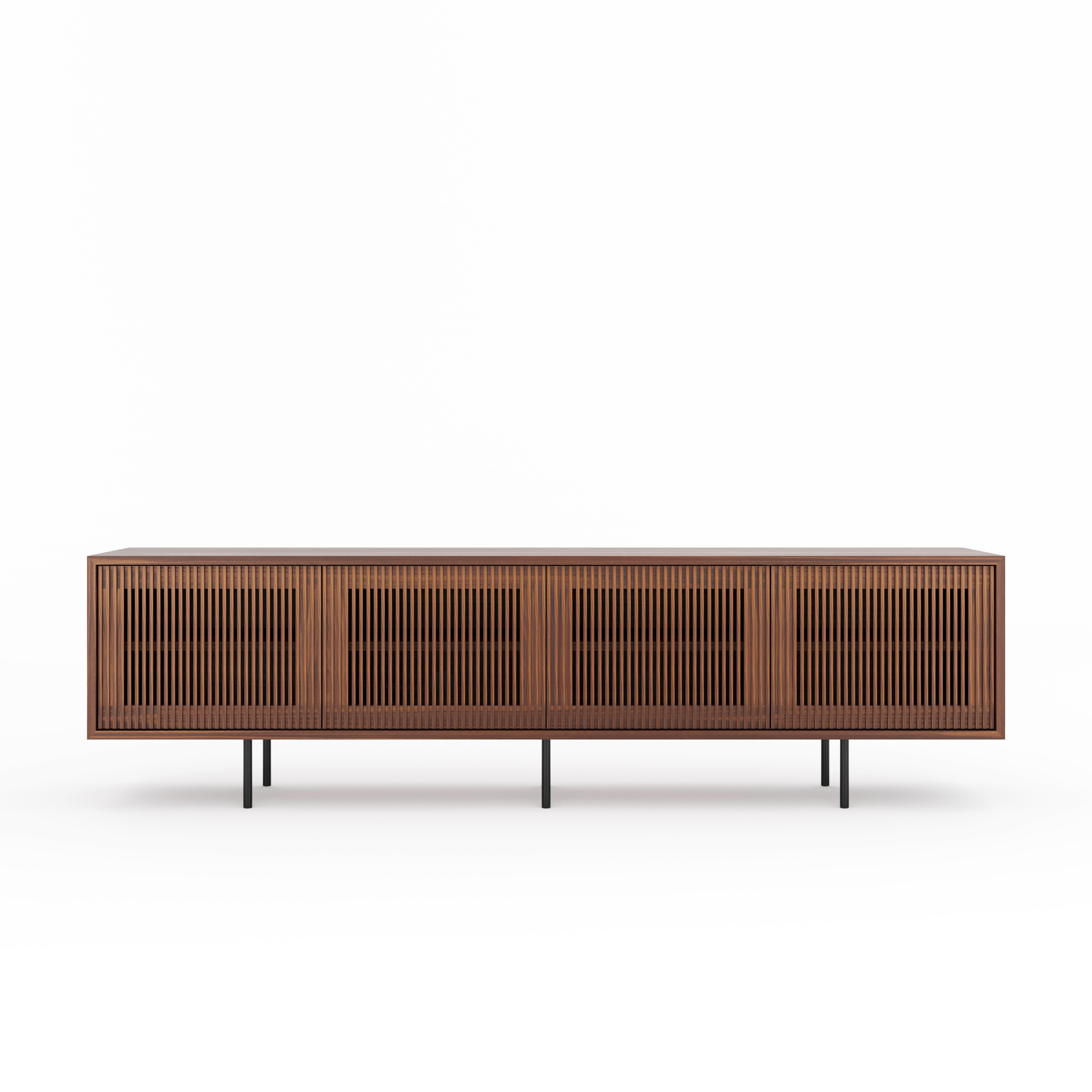 Langes Sideboard aus Nussbaumholz mit Lattentüren im modernen Stil der Jahrhundertmitte im Zustand „Neu“ im Angebot in ZIELONA GÓRA, PL