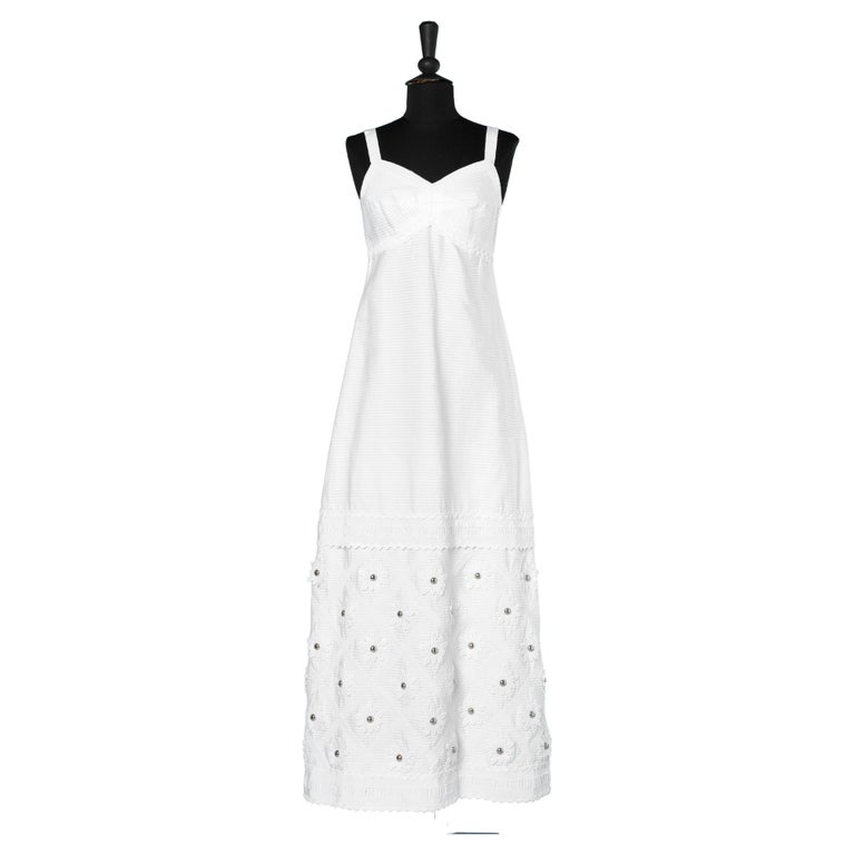 Long white cotton dress white withe daisy appliqué Circa 1970 at 1stDibs