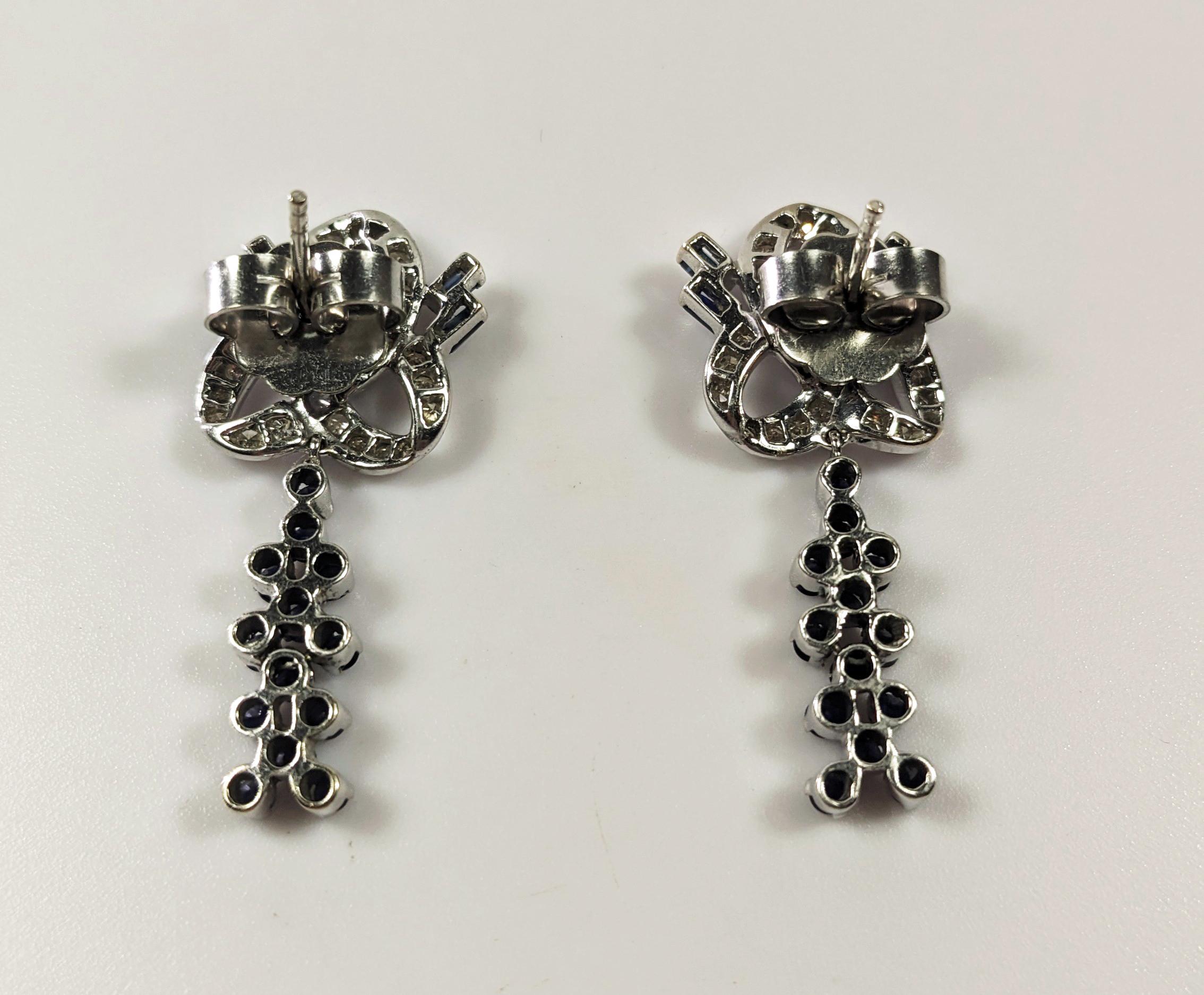 Brilliant Cut Long White Gold Earrings with Diamonds and Sapphires For Sale