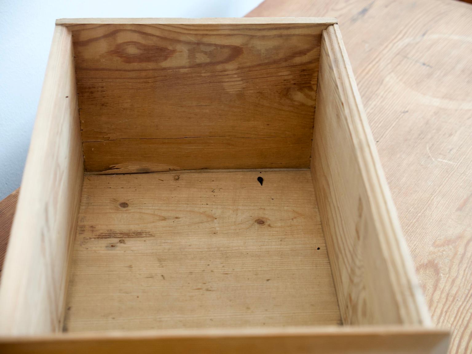 Long Wooden Chest of Drawers / Store Counter 7