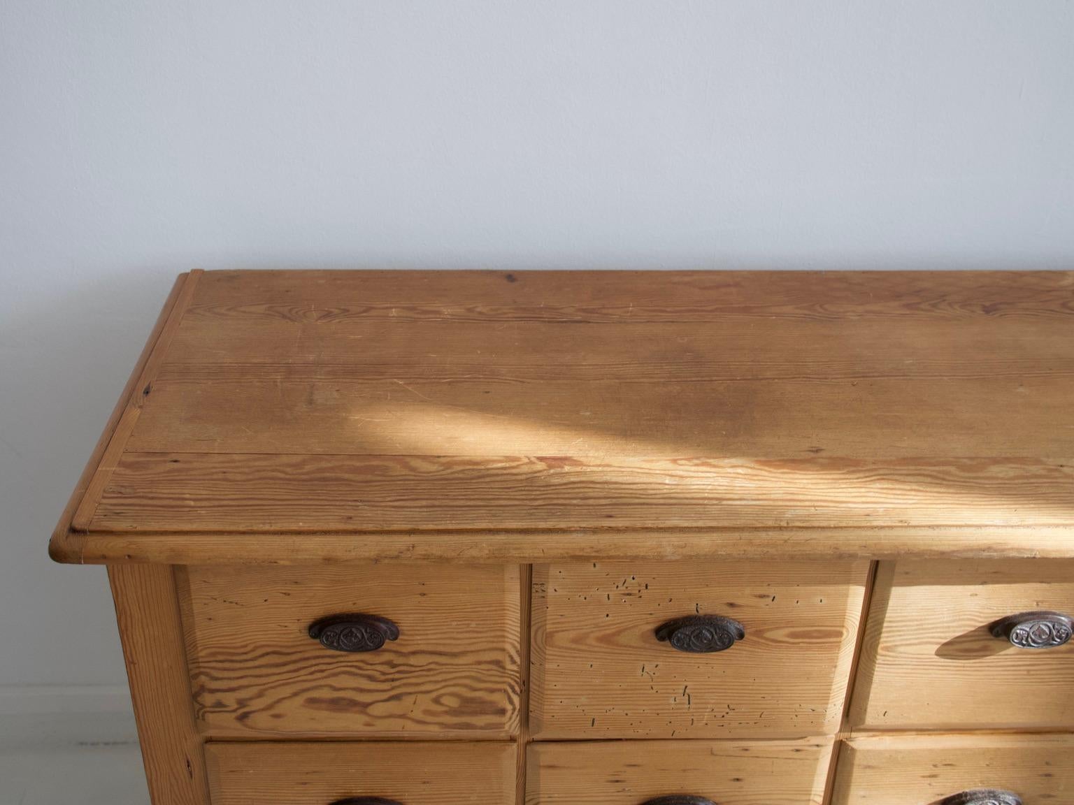 Long Wooden Chest of Drawers / Store Counter 10