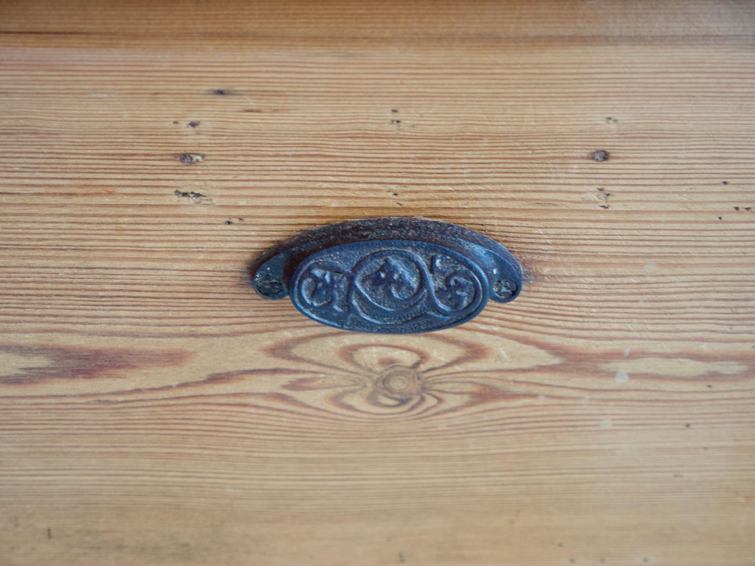 Long Wooden Chest of Drawers / Store Counter 2