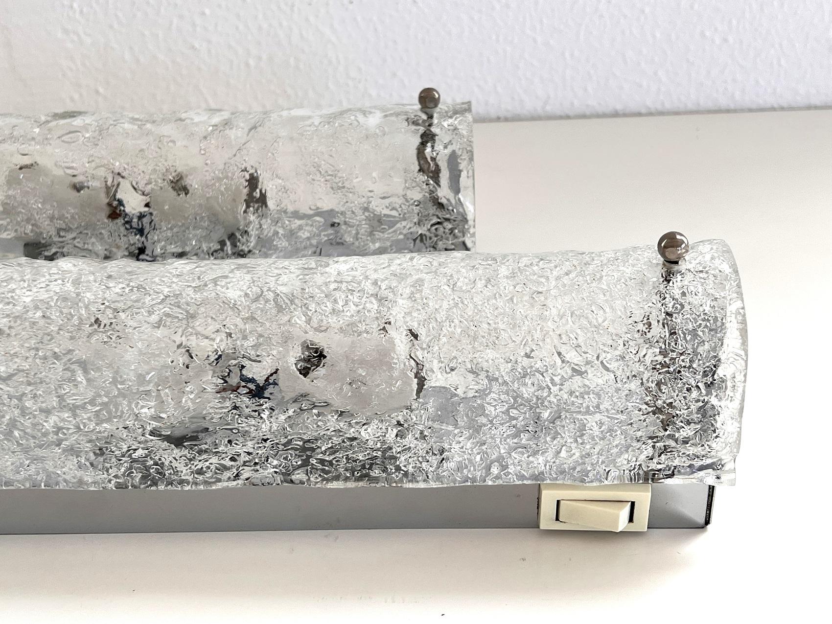 Long XL Ice Glass Wall Sconces in Textured Murano Glass by Hillebrand, 1970 In Good Condition In Morazzone, Varese