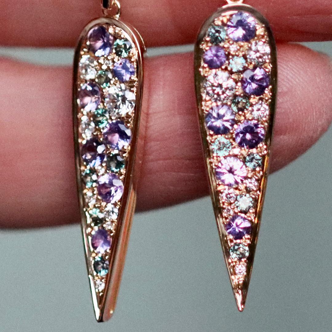 Or jaune long  Alexandrite à couleurs changeantes  Saphir violet Diamant  Boucles d'oreilles Pour femmes en vente