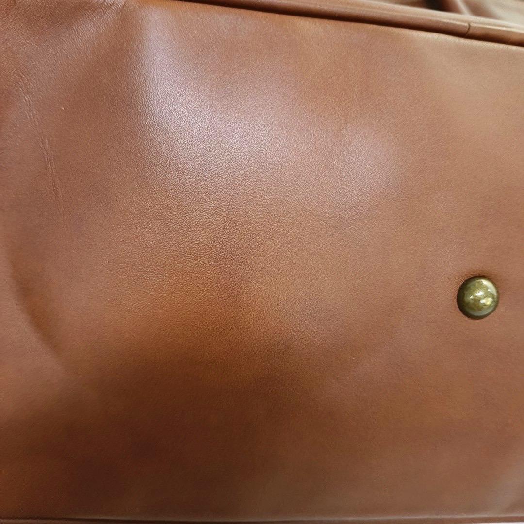 Longchamp Au Sultan Weekender Brown Sac de voyage en cuir avec bandoulière en toile en vente 1