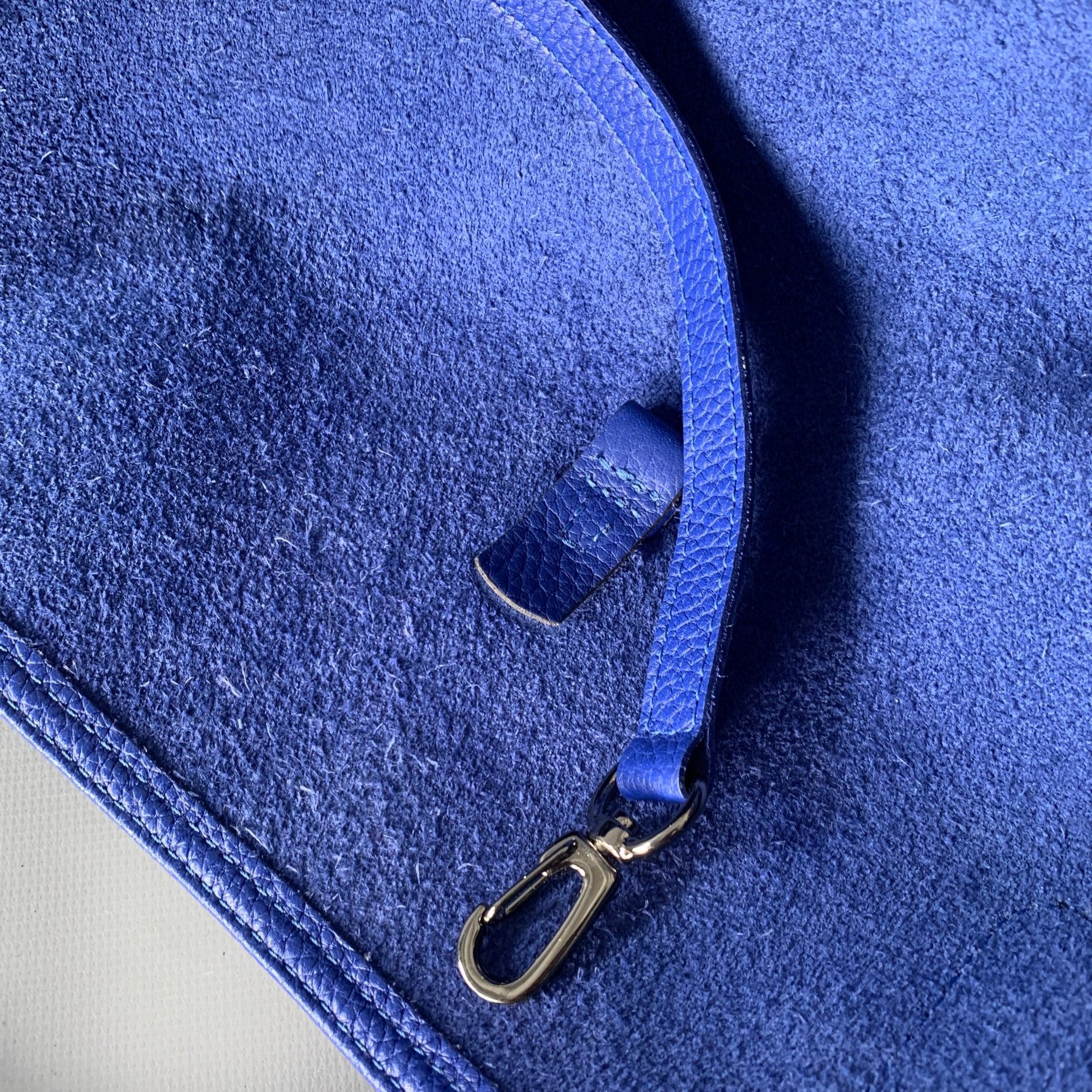 LONGCHAMP Blue Pebble Grain Leather Tote Handbag For Sale 4