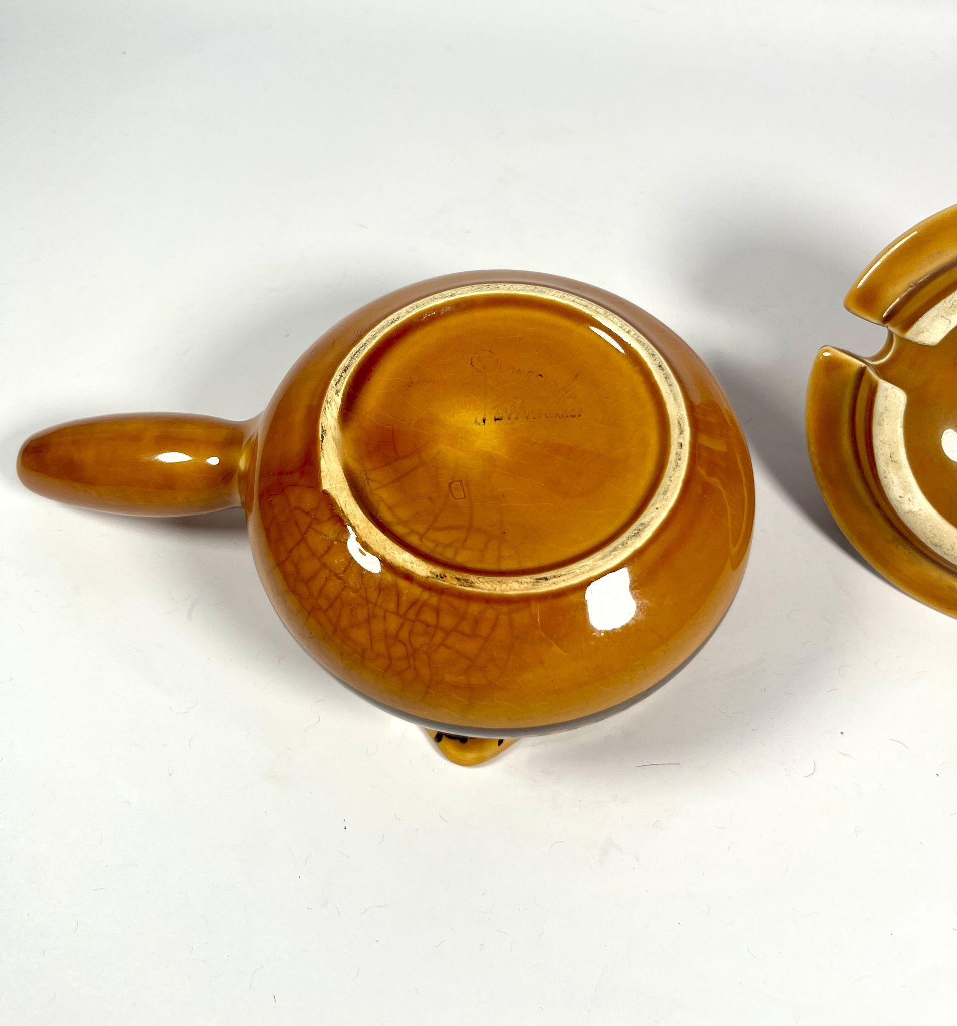 Service de vaisselle en faïence de Longchamps avec motif de feuilles noires - années 1970 en vente 4