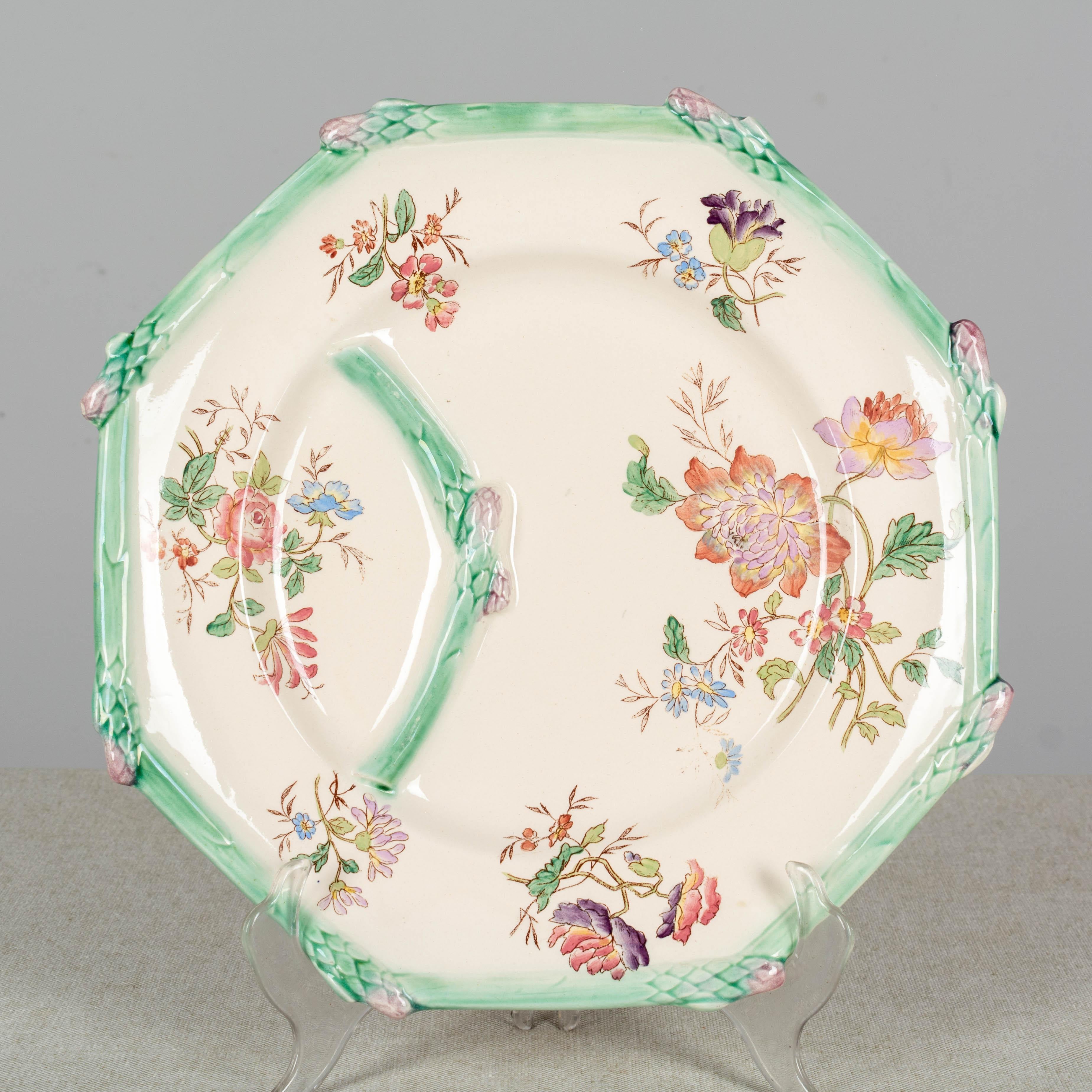 Longchamp French Majolica Asparagus 10 Plates and Serving Set For Sale 6