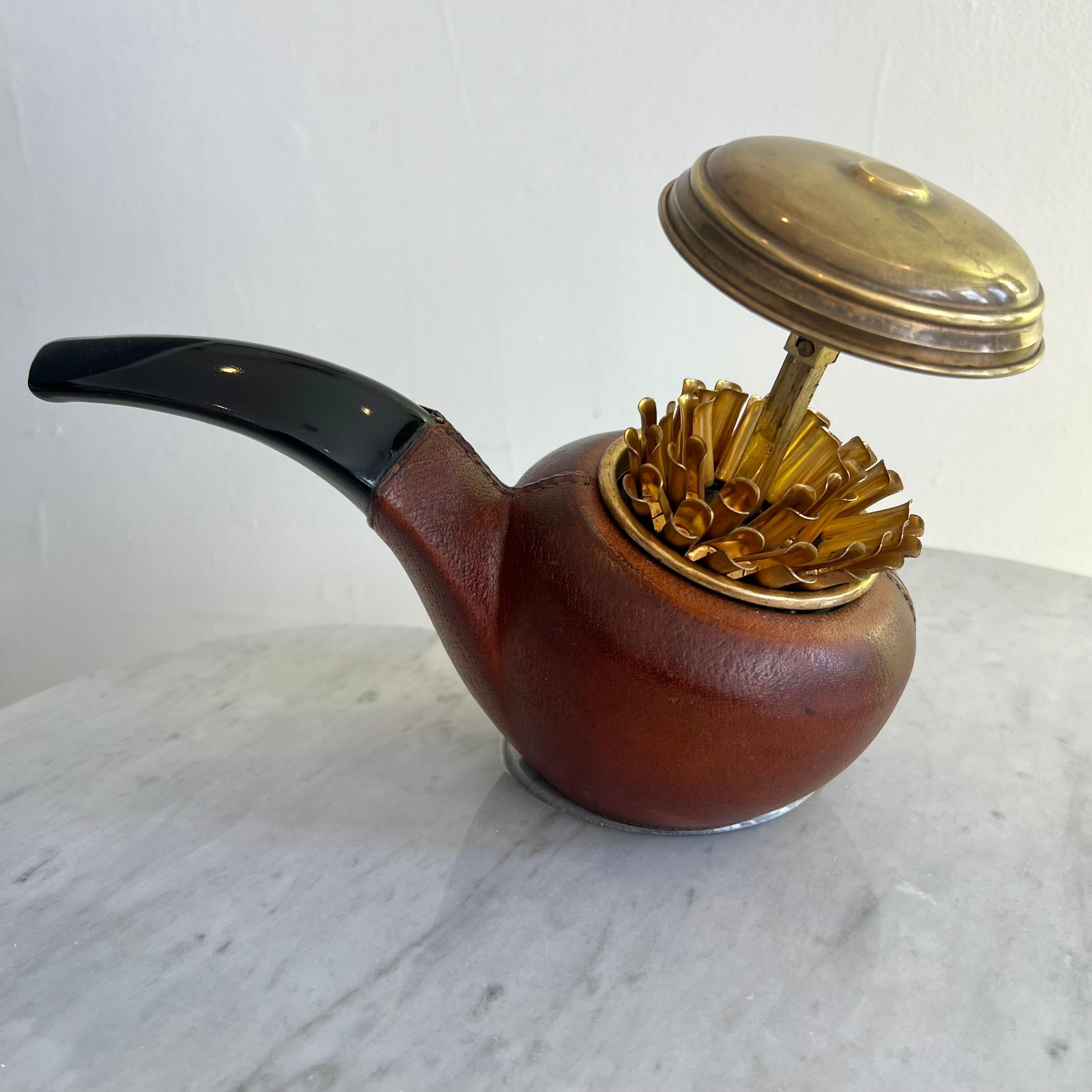 Mid-20th Century Longchamp Leather Pipe Cigarette Dispenser, 1960s France For Sale