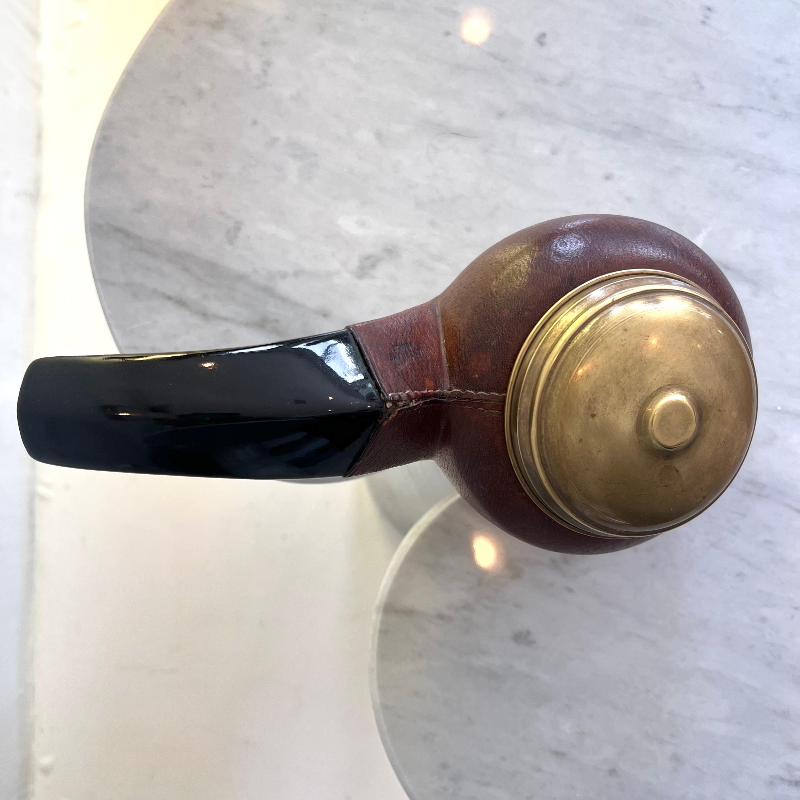 Longchamp Leather Pipe Cigarette Dispenser, 1960s France For Sale 3