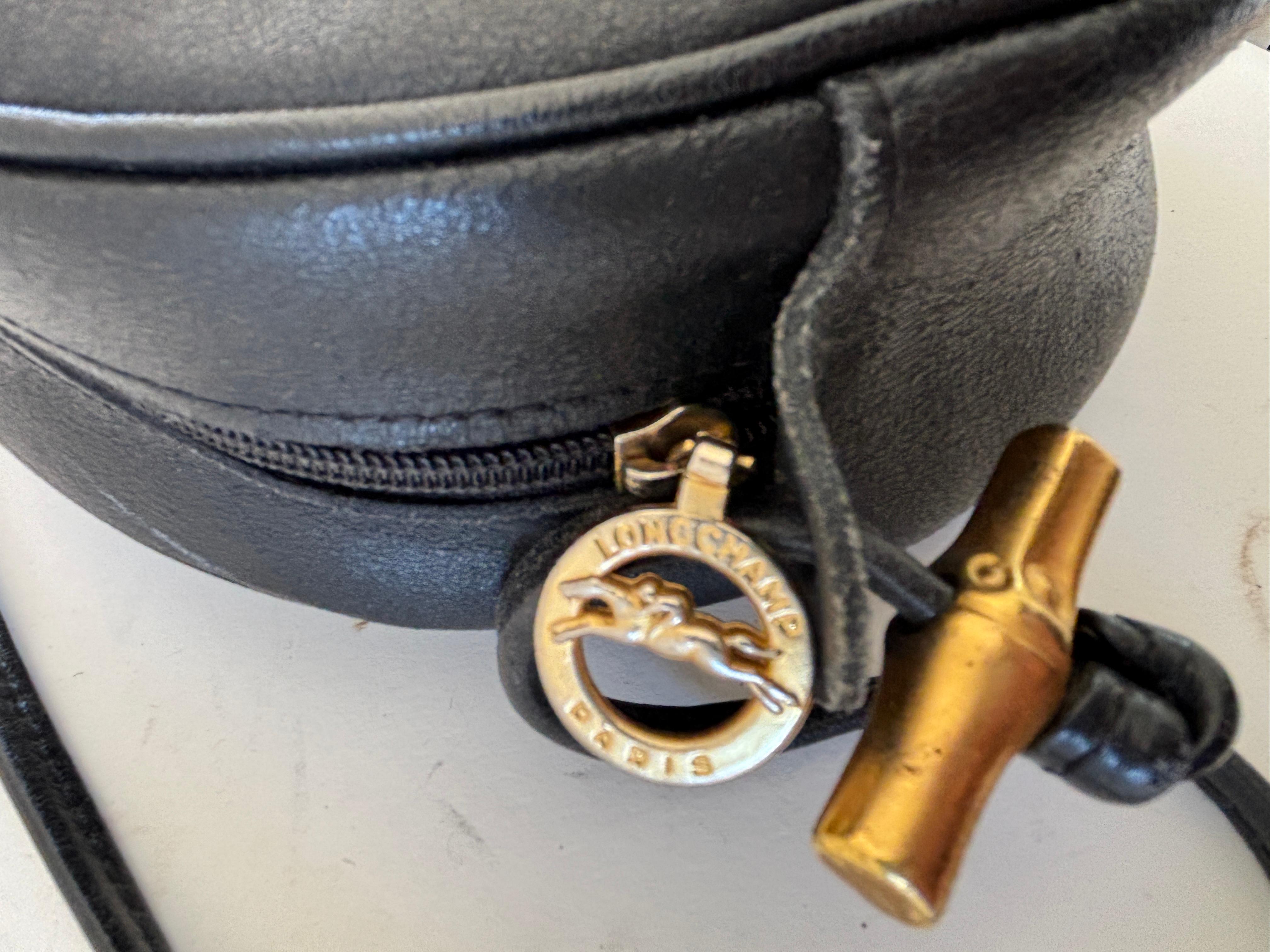Longchamp Leder-Schulterhandtasche Made in France im Angebot 5