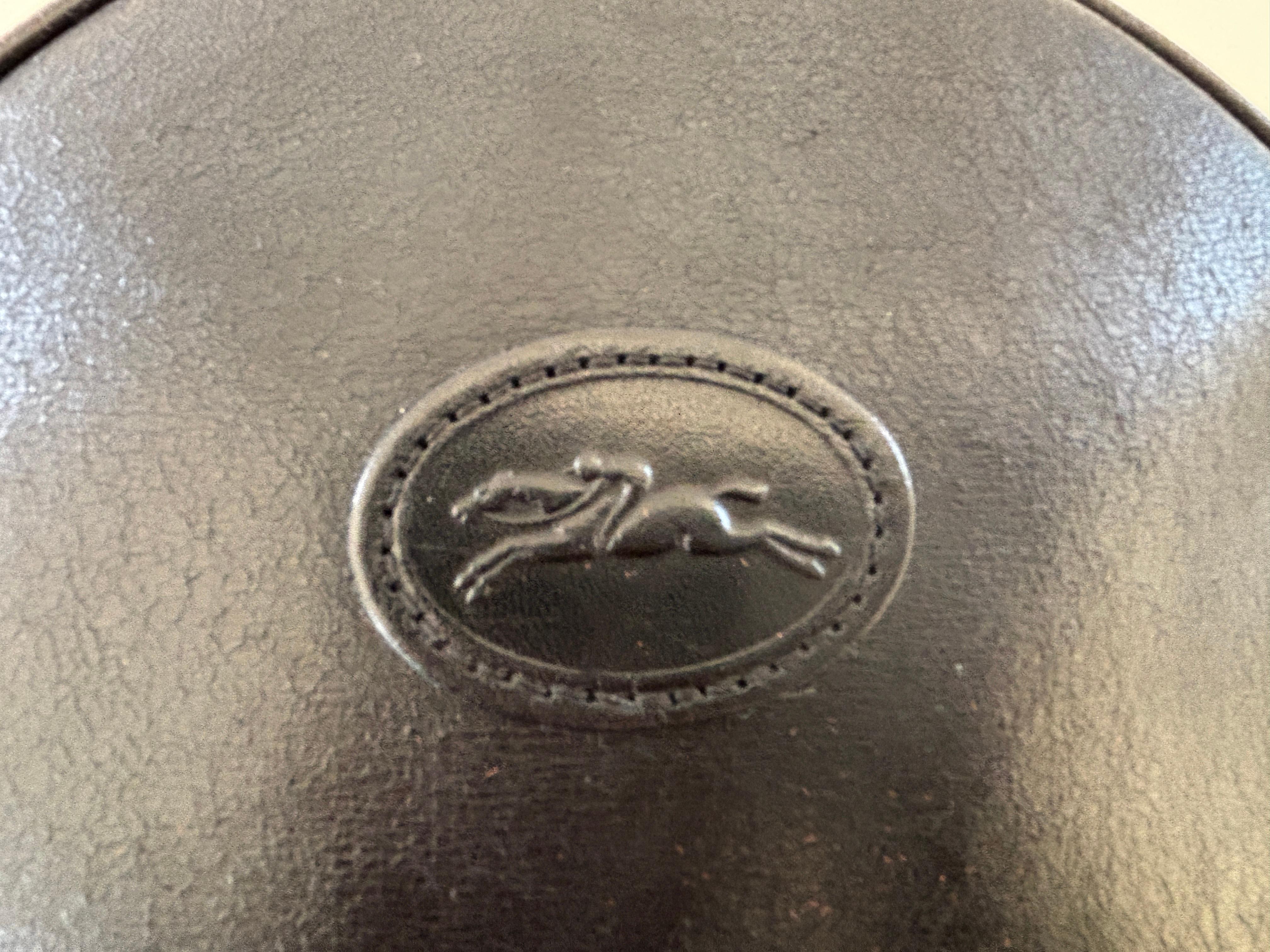 Longchamp Leder-Schulterhandtasche Made in France im Angebot 6