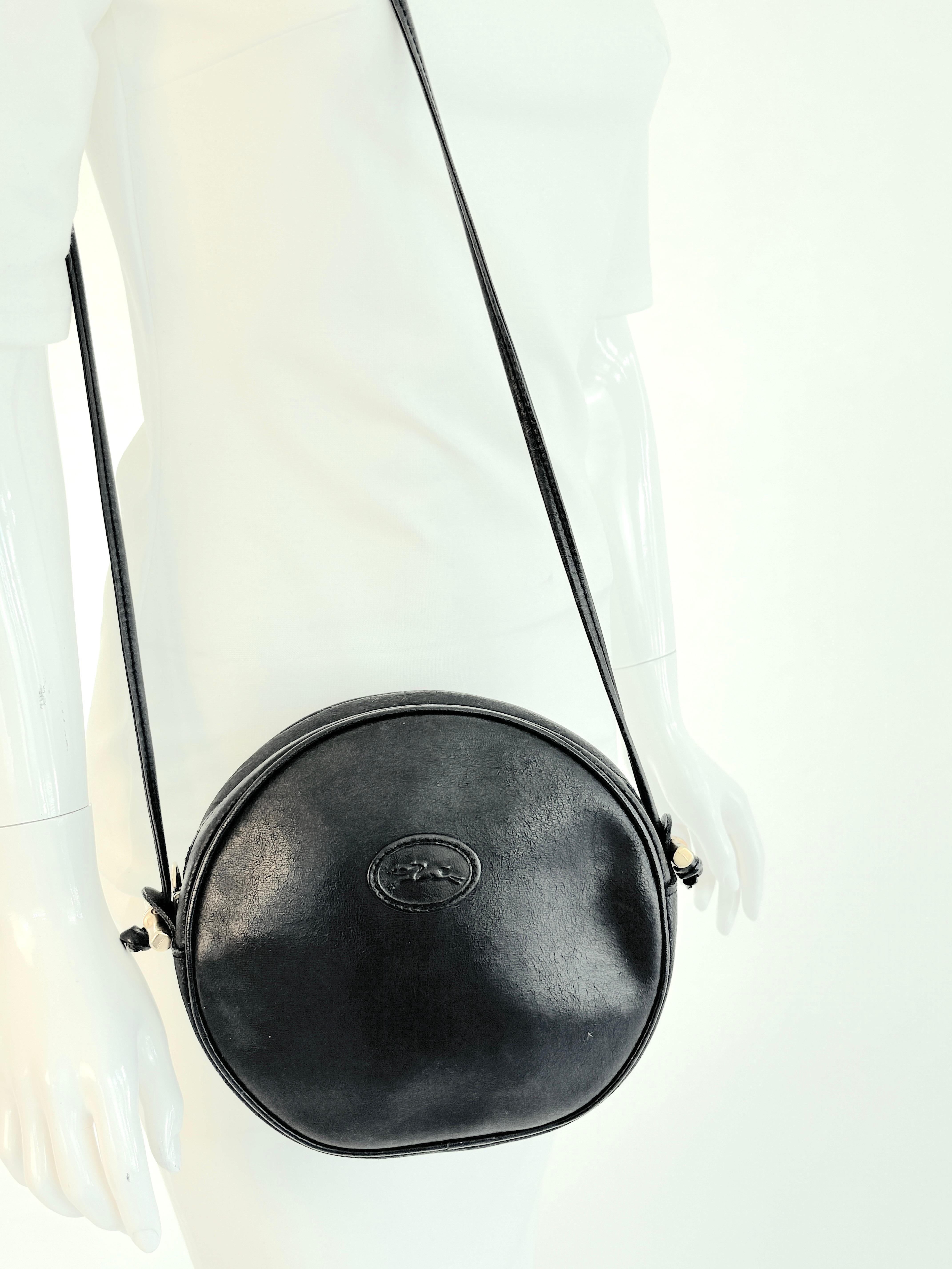 Longchamp Leder-Schulterhandtasche Made in France im Angebot 8