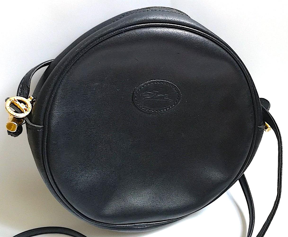Longchamp Leder-Schulterhandtasche Made in France im Angebot 10