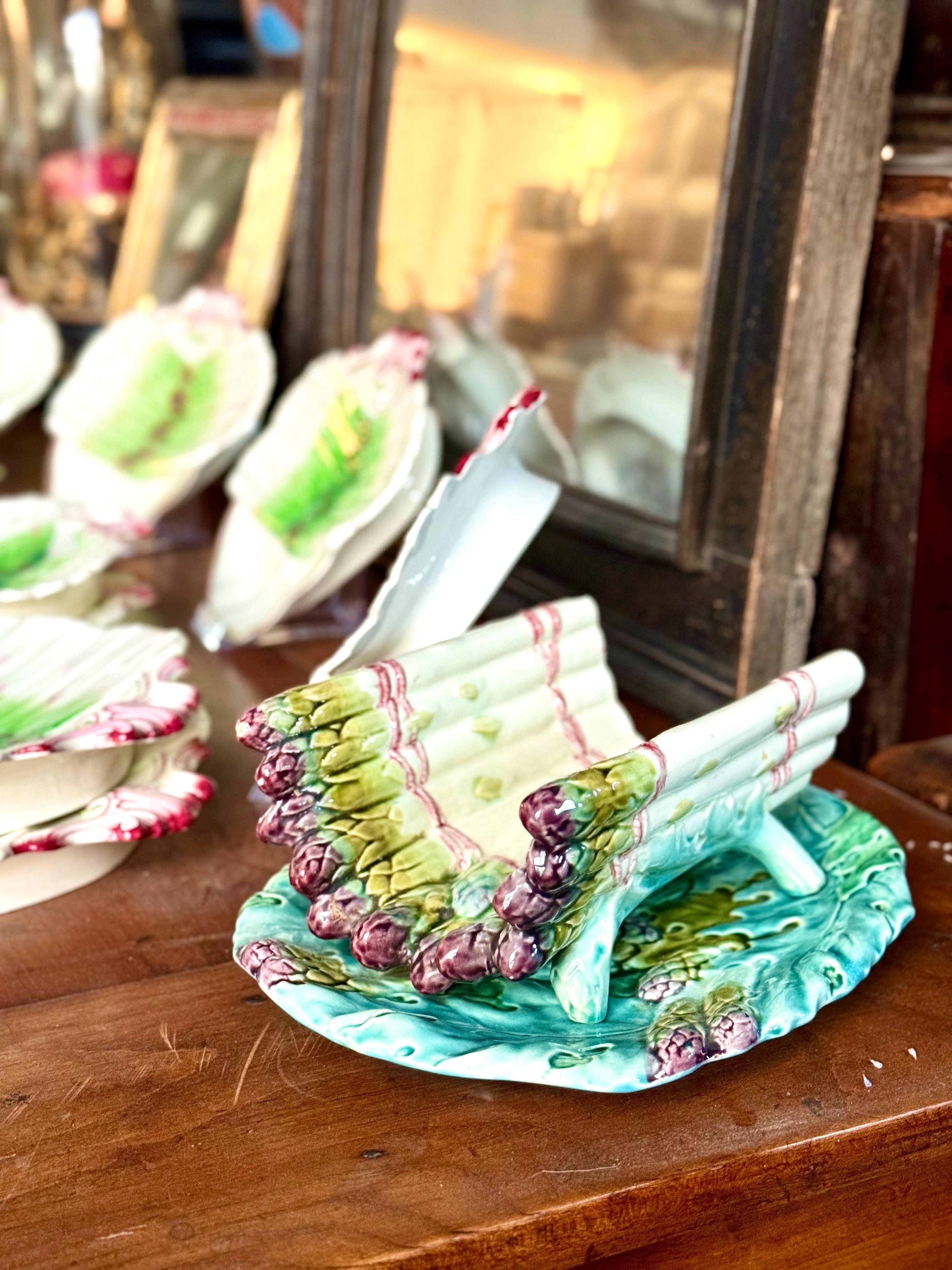 Serveur à asperges avec égouttoir en majolique de Longchamp, fin du 19e siècle en vente 11