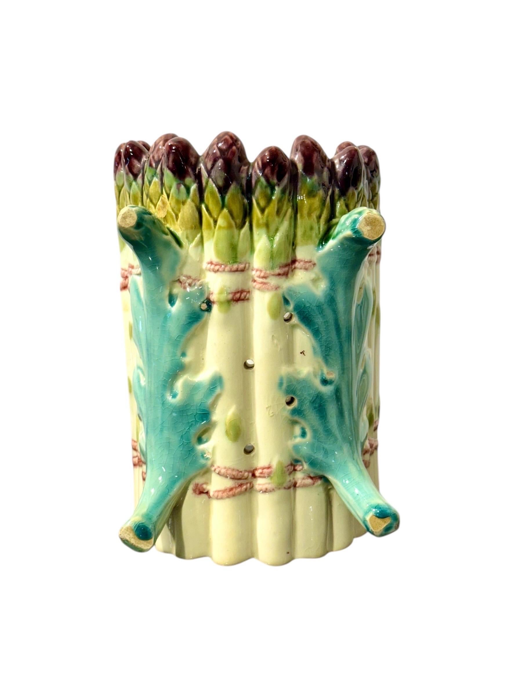 Serveur à asperges avec égouttoir en majolique de Longchamp, fin du 19e siècle en vente 2