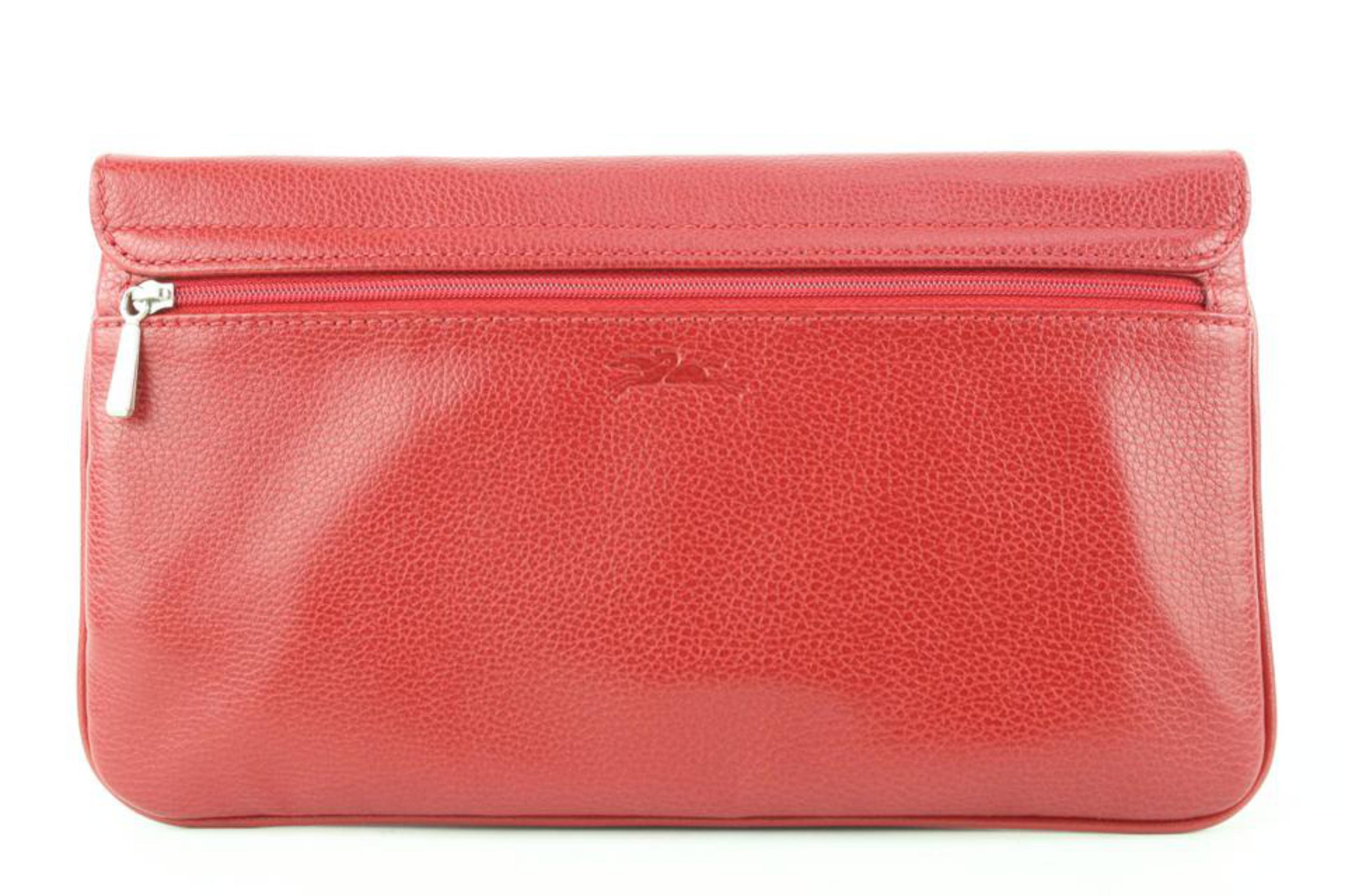 Longchamp Red Leather Lock Flap Clutch 9LC113 In New Condition For Sale In Dix hills, NY