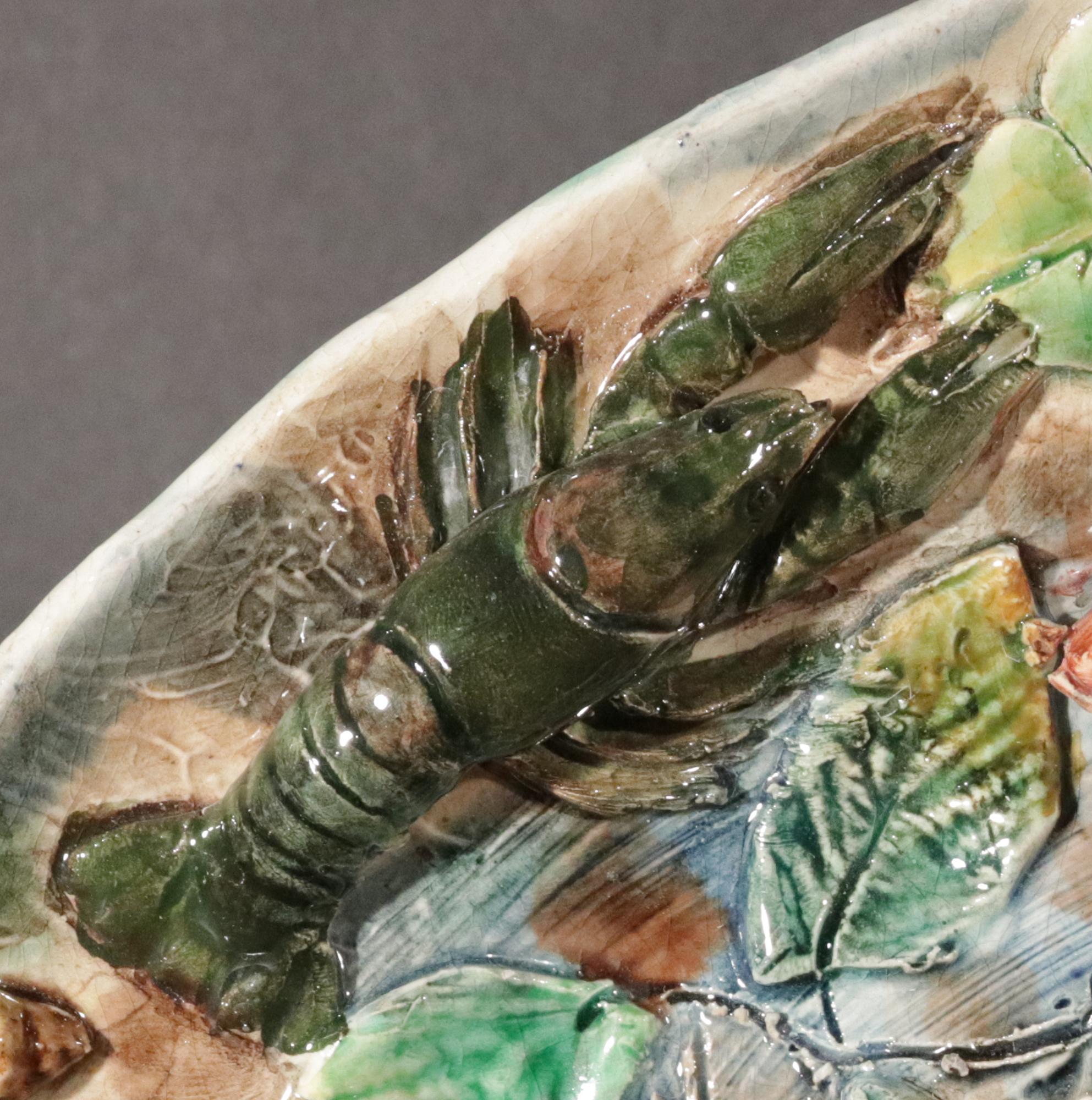 Majolique La ménagerie sauvage de Longchamp en majolique :  Plat à Palissy en majolique française en vente