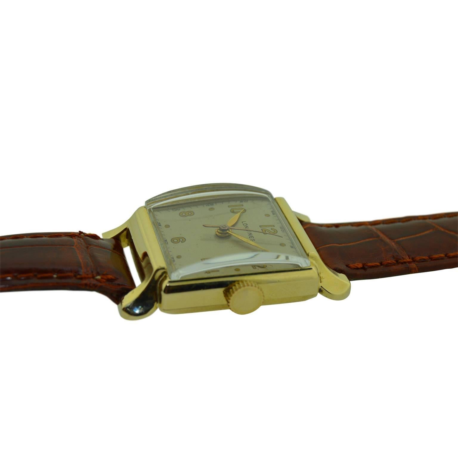 Longines 14 Karat Solid Yellow Gold One Owner Art Deco Watch with Original Box In Excellent Condition In Long Beach, CA