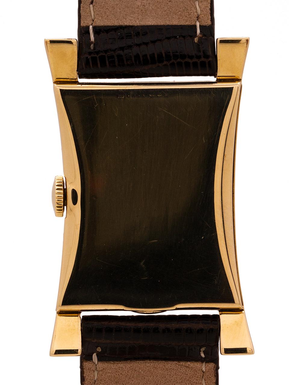 Longines 14 Karat Yellow Gold Elongated Hourglass, circa 1950s In Excellent Condition In West Hollywood, CA