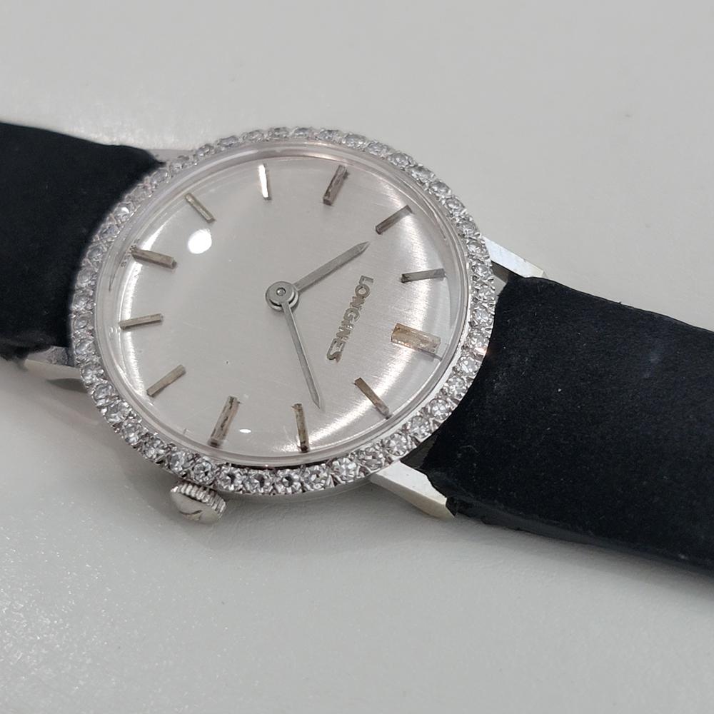 Reloj de cuerda manual Longines de oro blanco de 14 quilates de 28 mm de los años 60 para señora de cóctel con diamantes RA654 en venta 2
